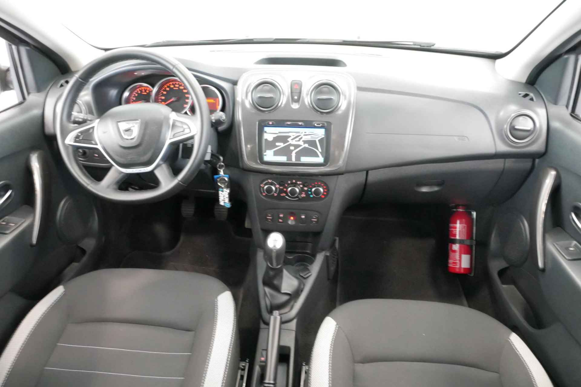 Dacia Sandero 0.9 TCe Stepway Laureate *Navigatie+Camera*Airco*Parkeersensoren*Cruise Control - 13/41