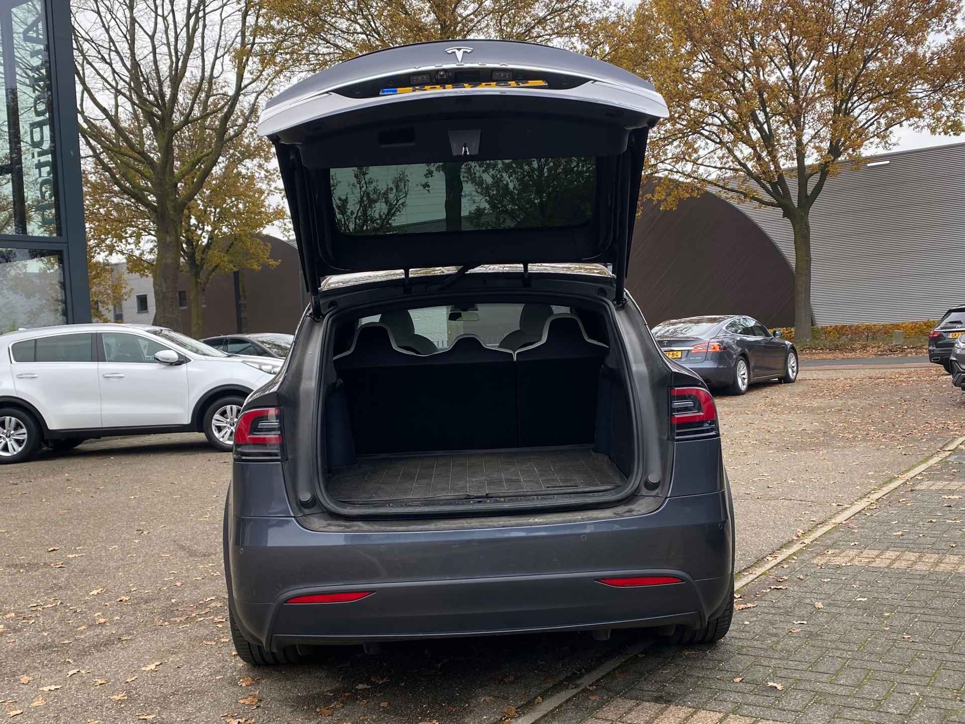 Tesla Model X Long Range 100Kwh 5pl RAVEN TOPSTAAT! | RIJKLAARPRIJS incl. 12mnd Bovag en resterende fabr. garantie Tesla - 7/29