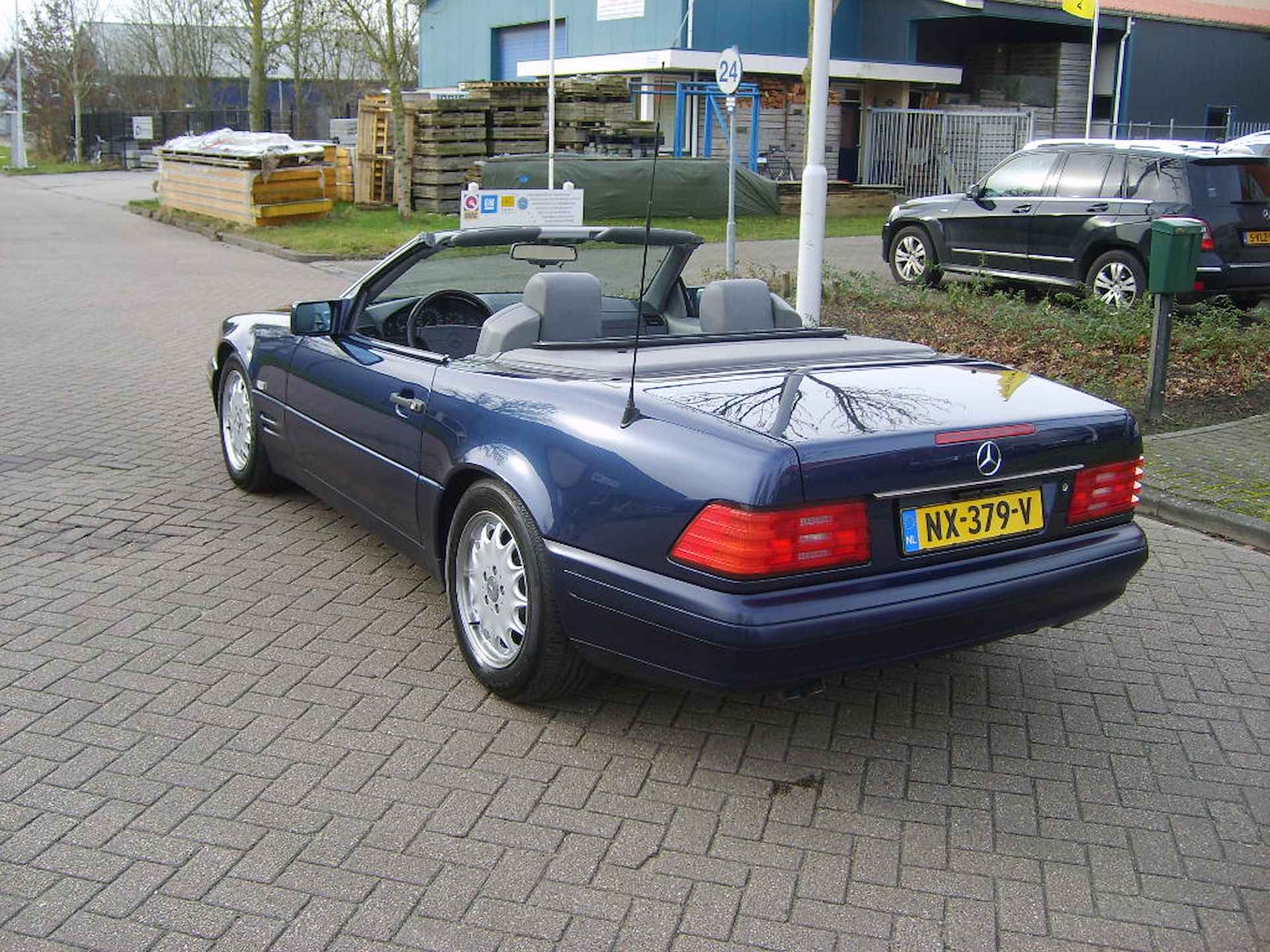 Mercedes-Benz SL-Klasse Roadster 320 - 27/36