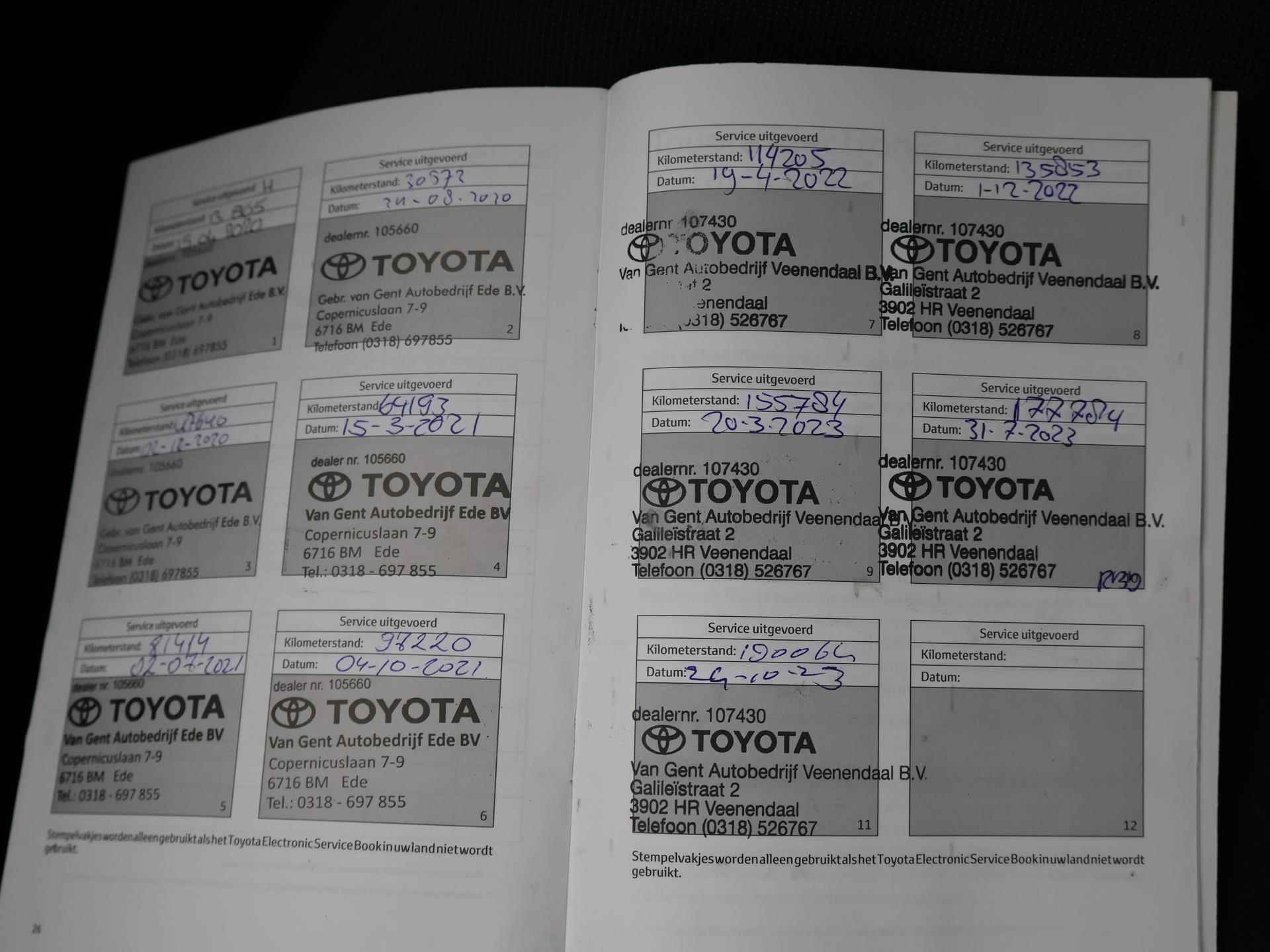 Toyota Corolla Touring Sports 1.2 TURBO + ADAPTIVE CRUISE / TREKHAAK / LED / CARPLAY / NAVIGATIE - 17/30