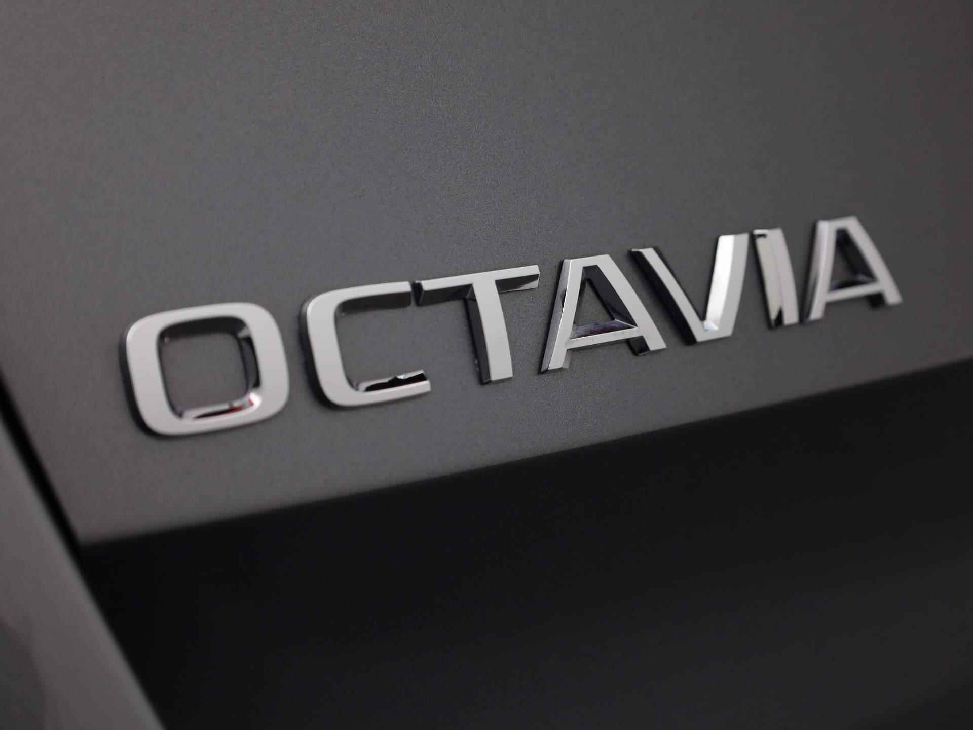 Skoda Octavia Combi 1.5e-TSI/150PK Sport Business DSG · Panoramadak · LED · Parkeersensoren - 32/39