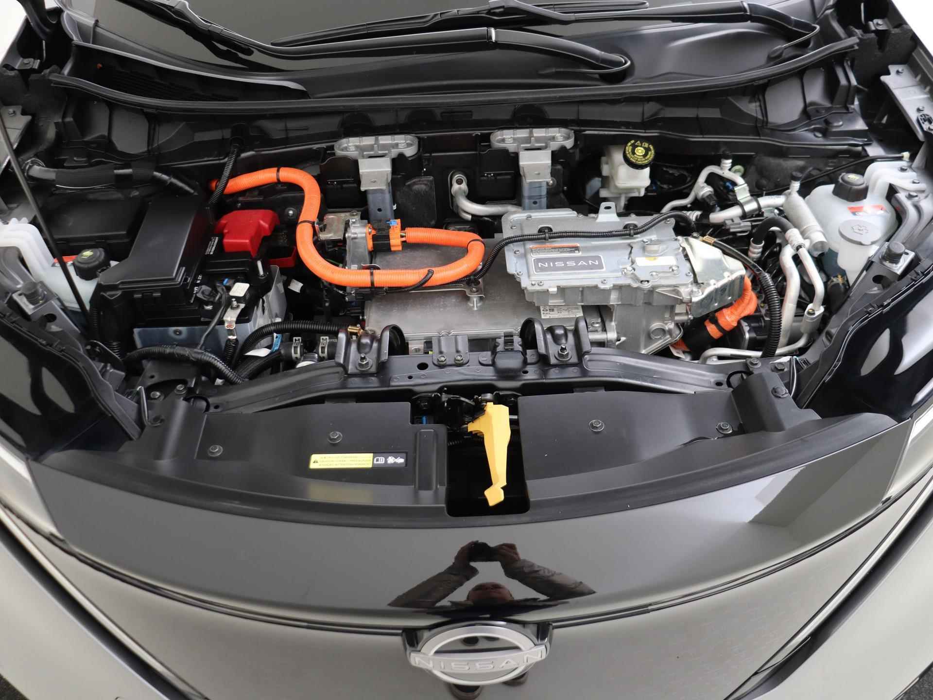 Nissan Ariya Evolve 66 kWh | Premium Leder | Stoelverwarming & -ventilatie | Glazen Schuif/kanteldak | ProPILOT | 360-graden Camera | Full-Map Navigatie | Apple Carplay & Android Auto - 11/35