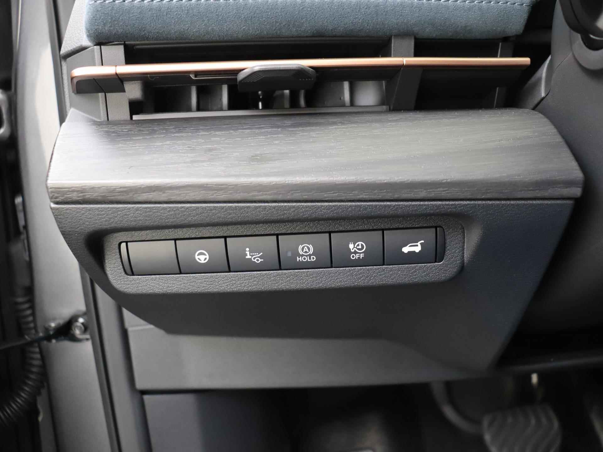 Nissan Ariya Evolve 66 kWh | Premium Leder | Stoelverwarming & -ventilatie | Glazen Schuif/kanteldak | ProPILOT | 360-graden Camera | Full-Map Navigatie | Apple Carplay & Android Auto - 27/35