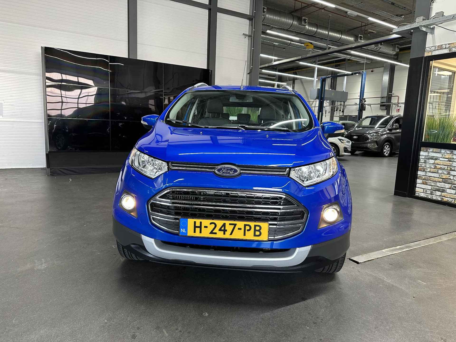 Ford EcoSport 1.0 EcoBoost Titanium S - 2/26