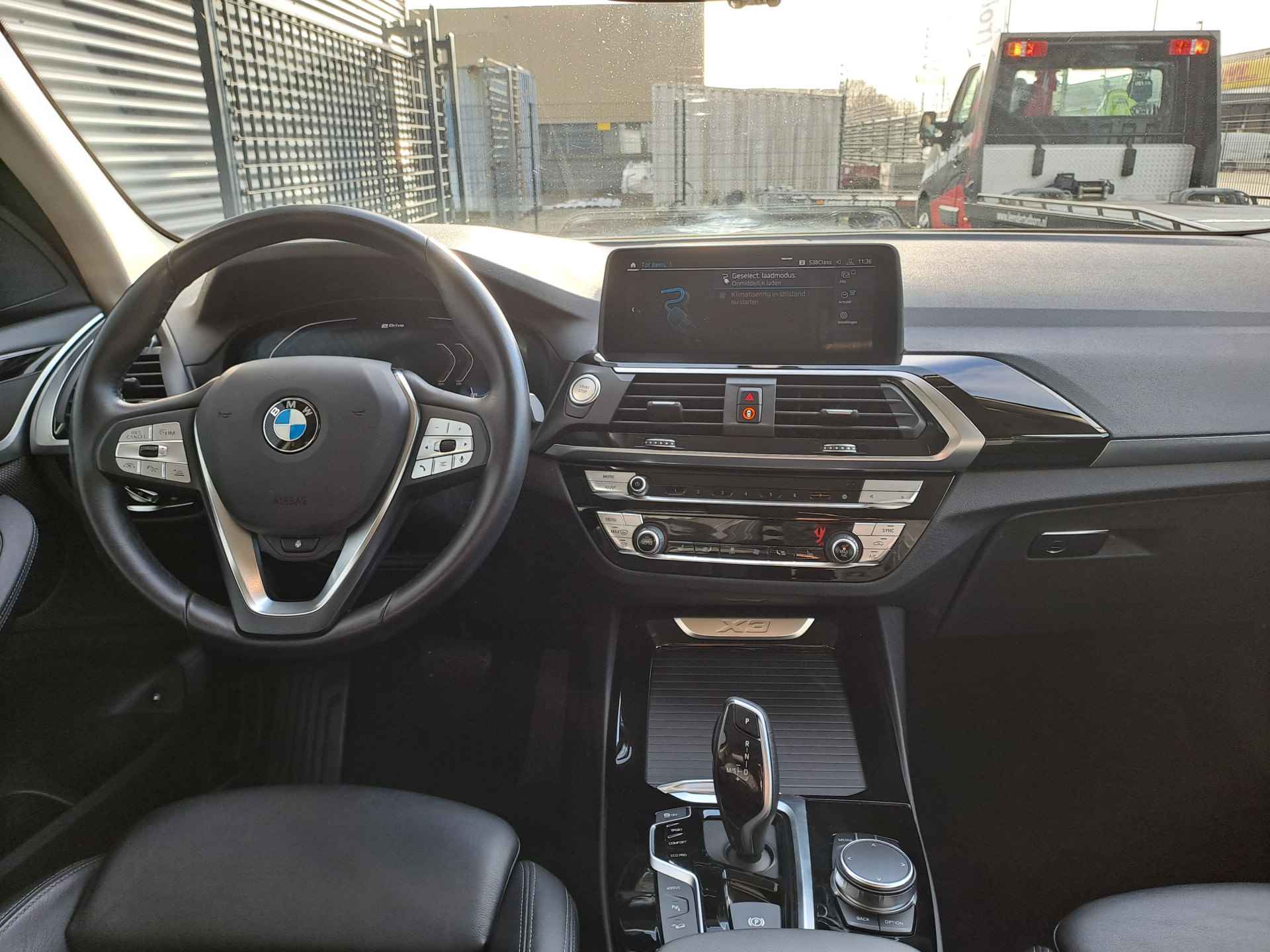 BMW X3 xDrive30e eDrive Edition PHEV AUTOMAAT Trekhaak | Stuur en stoelverwarming | Digitaal cockpit | Climate | Cruise | Elektr. Achterklep | 19 INCH L.M. velgen - 23/49