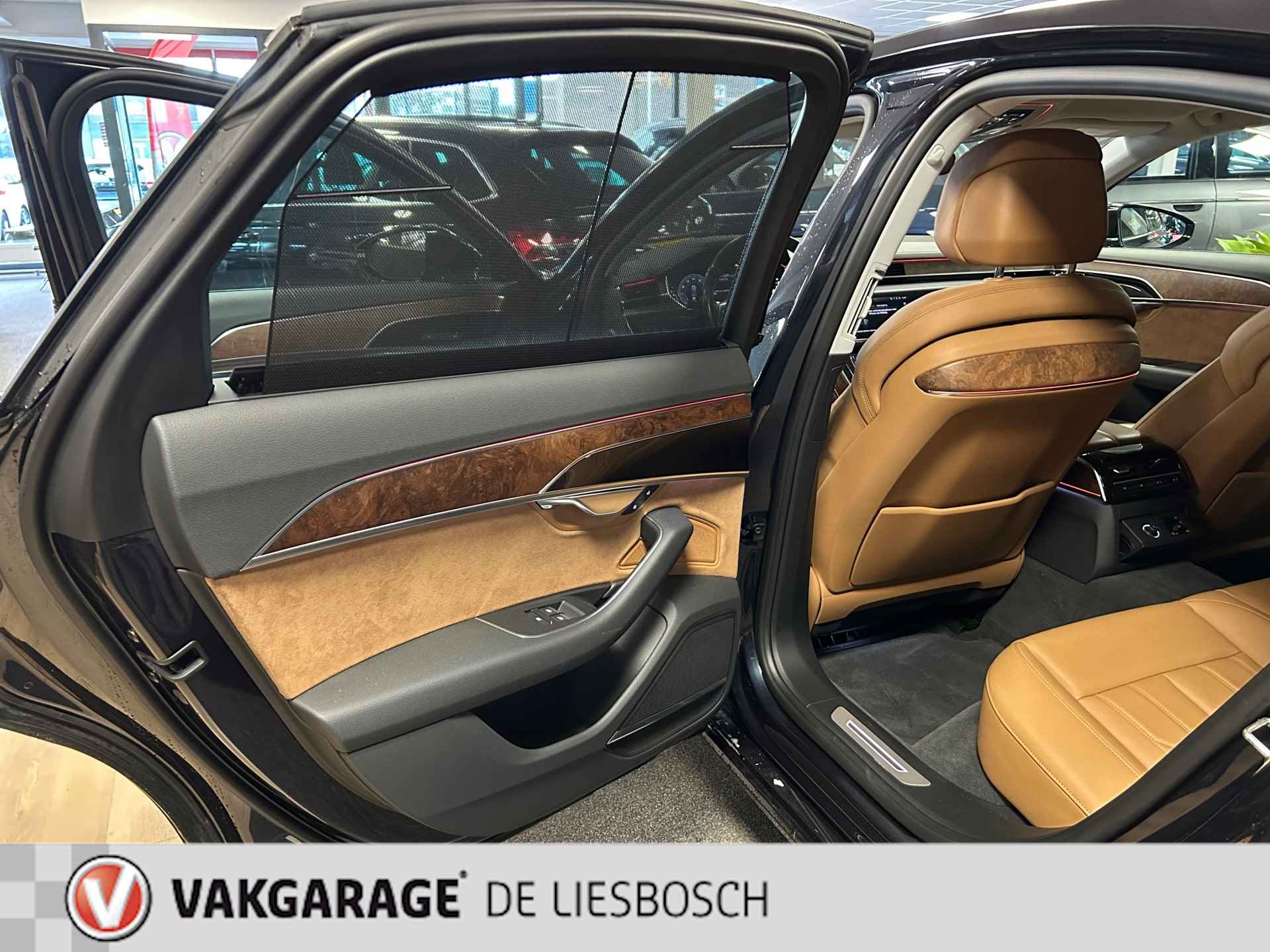 Audi A8 55 TFSI quattro / Leder / Navigatie / 20inch / B&O / stoel verwarming voor + achter. - 20/43