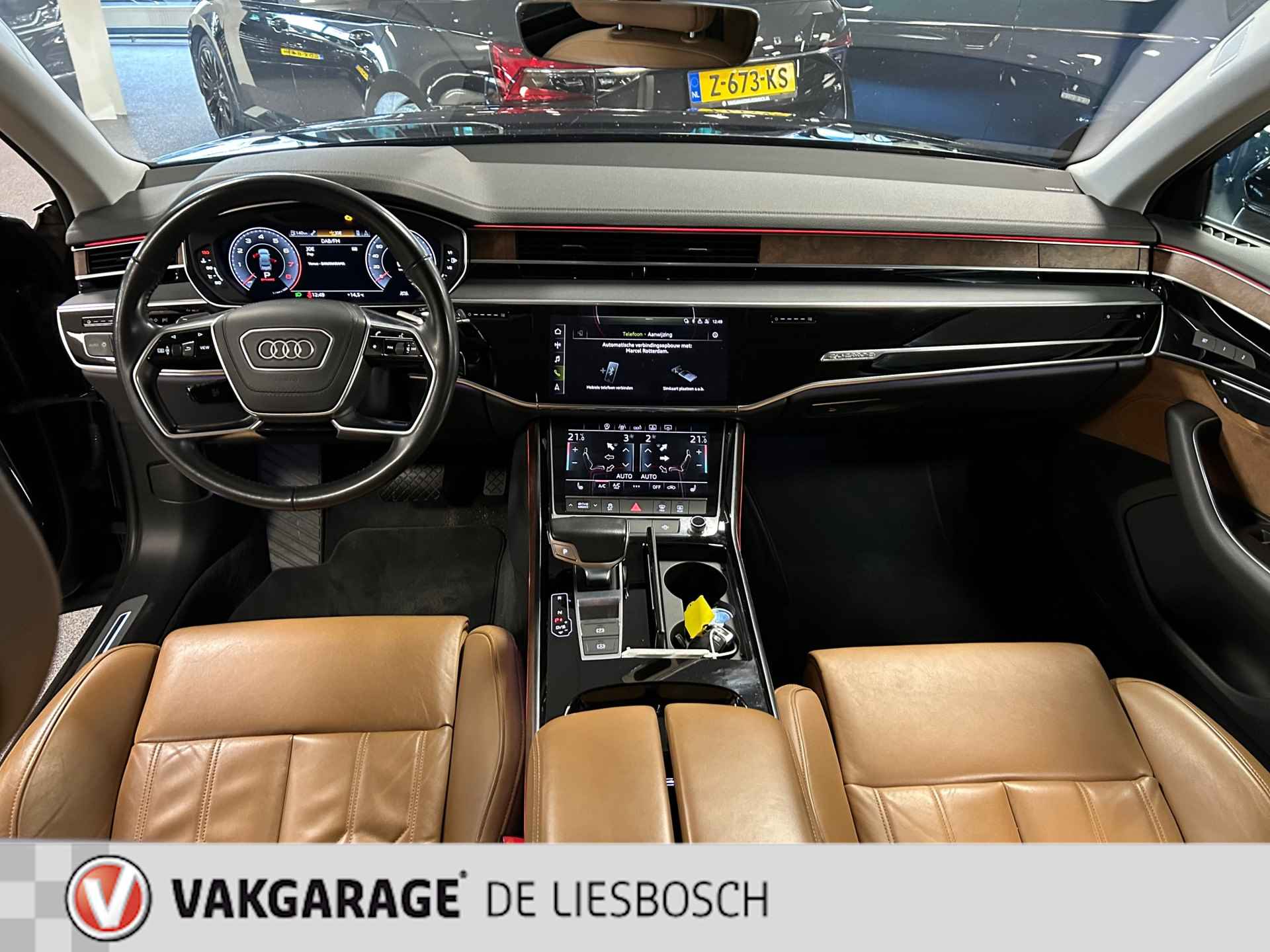 Audi A8 55 TFSI quattro / Leder / Navigatie / 20inch / B&O / stoel verwarming voor + achter. - 31/43