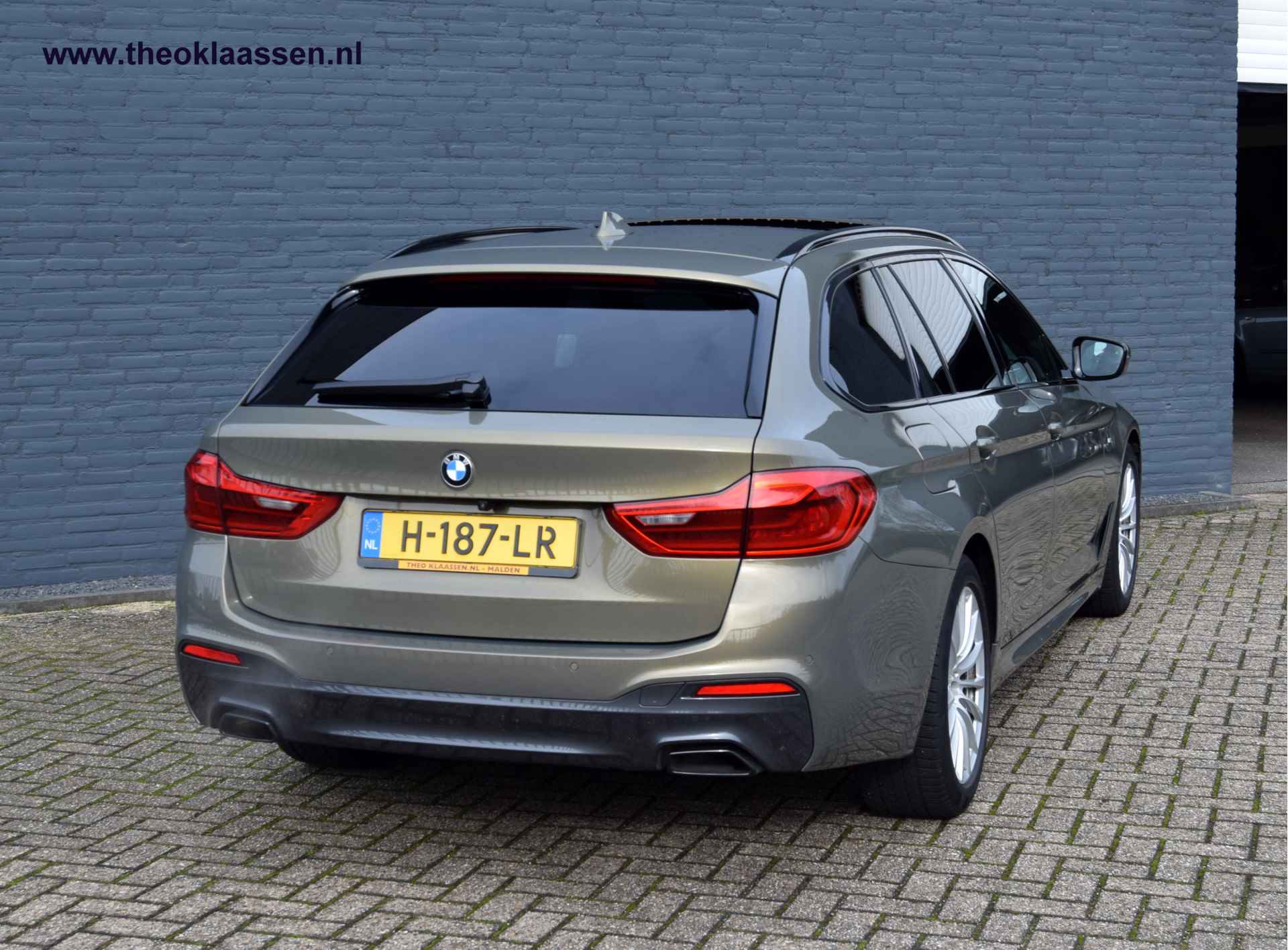 BMW 5 Serie Touring 530i High Executive M-Sport Individual Full-Options - 5/53
