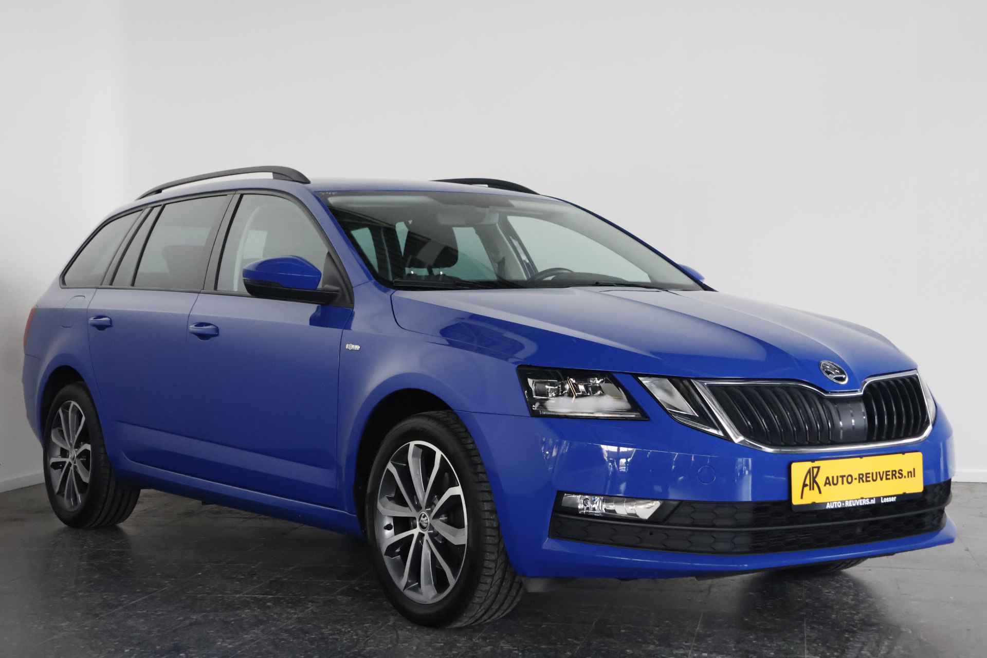 Škoda Octavia Combi 1.5 TSI Greentech Business Edition / LED / Navi / CarPlay / Standkachel / Trekhaak - 4/32