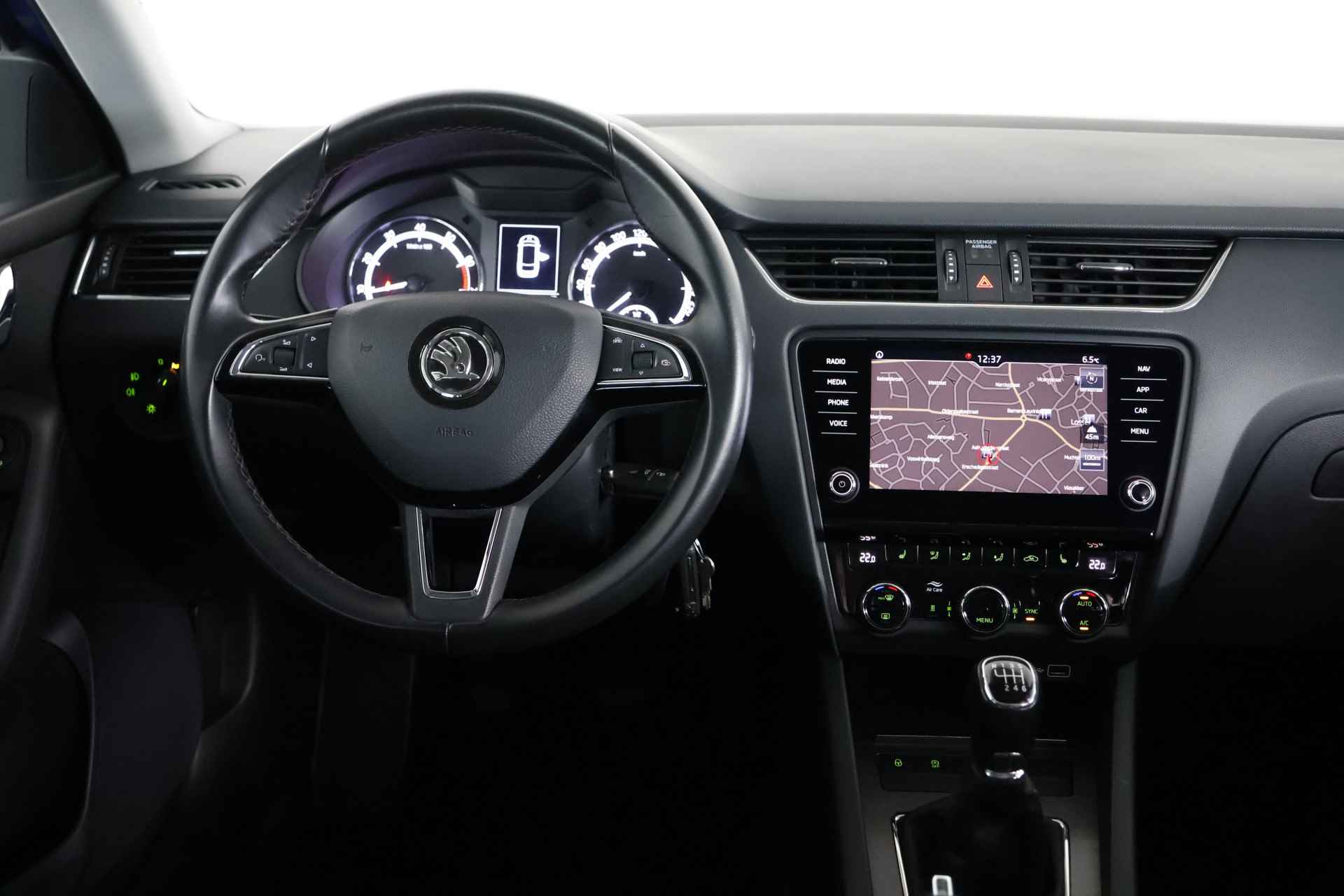 Škoda Octavia Combi 1.5 TSI Greentech Business Edition / LED / Navi / CarPlay / Standkachel / Trekhaak - 14/32