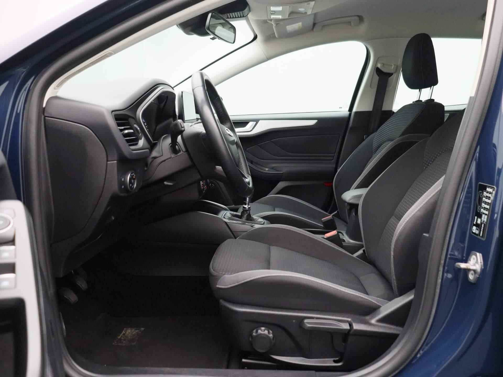 Ford Focus Wagon 1.5 EcoBlue Trend Edition | Airco | Lichtmetalen velgen | Apple carplay/ Android auto | Winterpack | - 11/33
