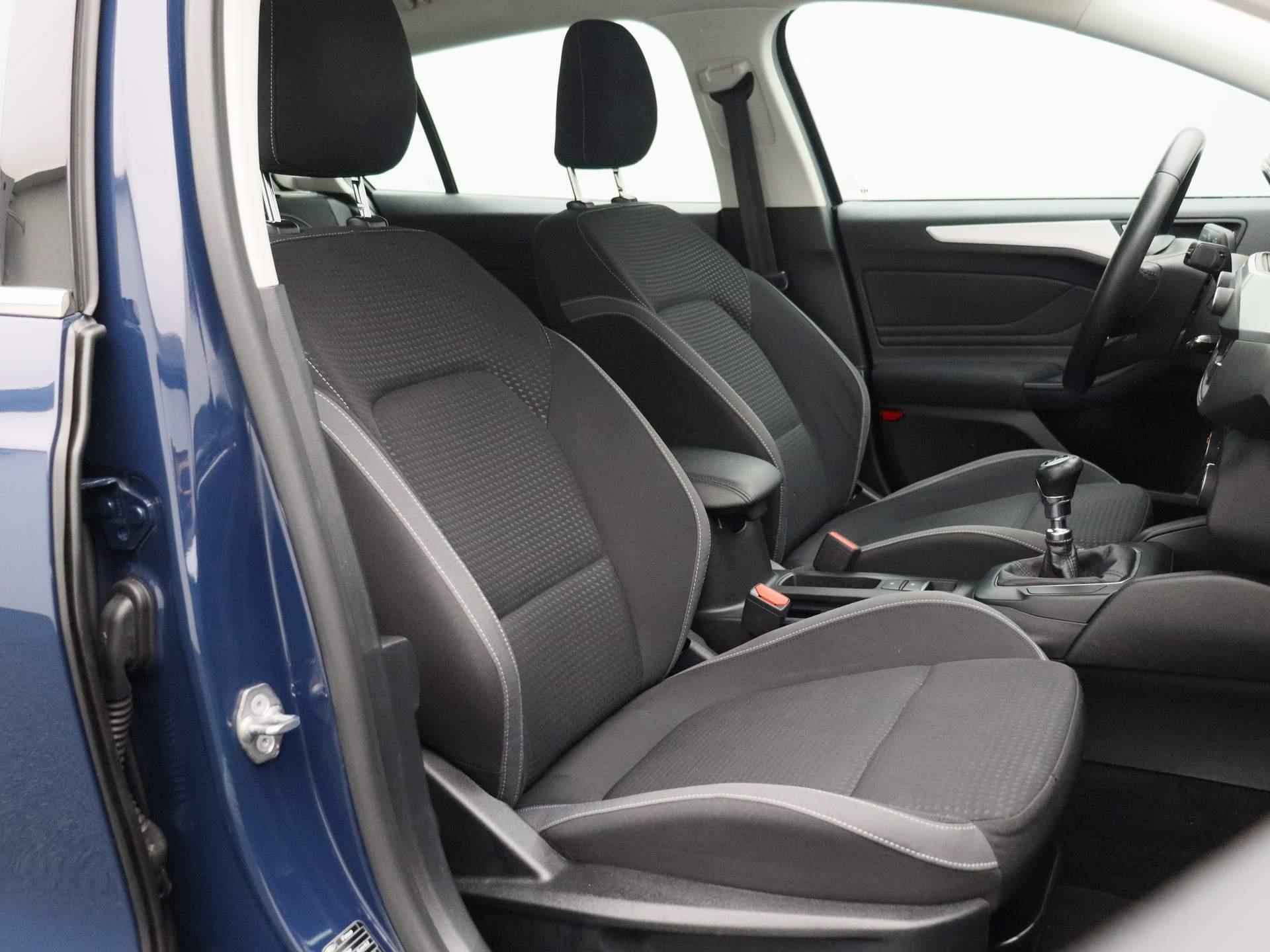 Ford Focus Wagon 1.5 EcoBlue Trend Edition | Airco | Lichtmetalen velgen | Apple carplay/ Android auto | Winterpack | - 26/33