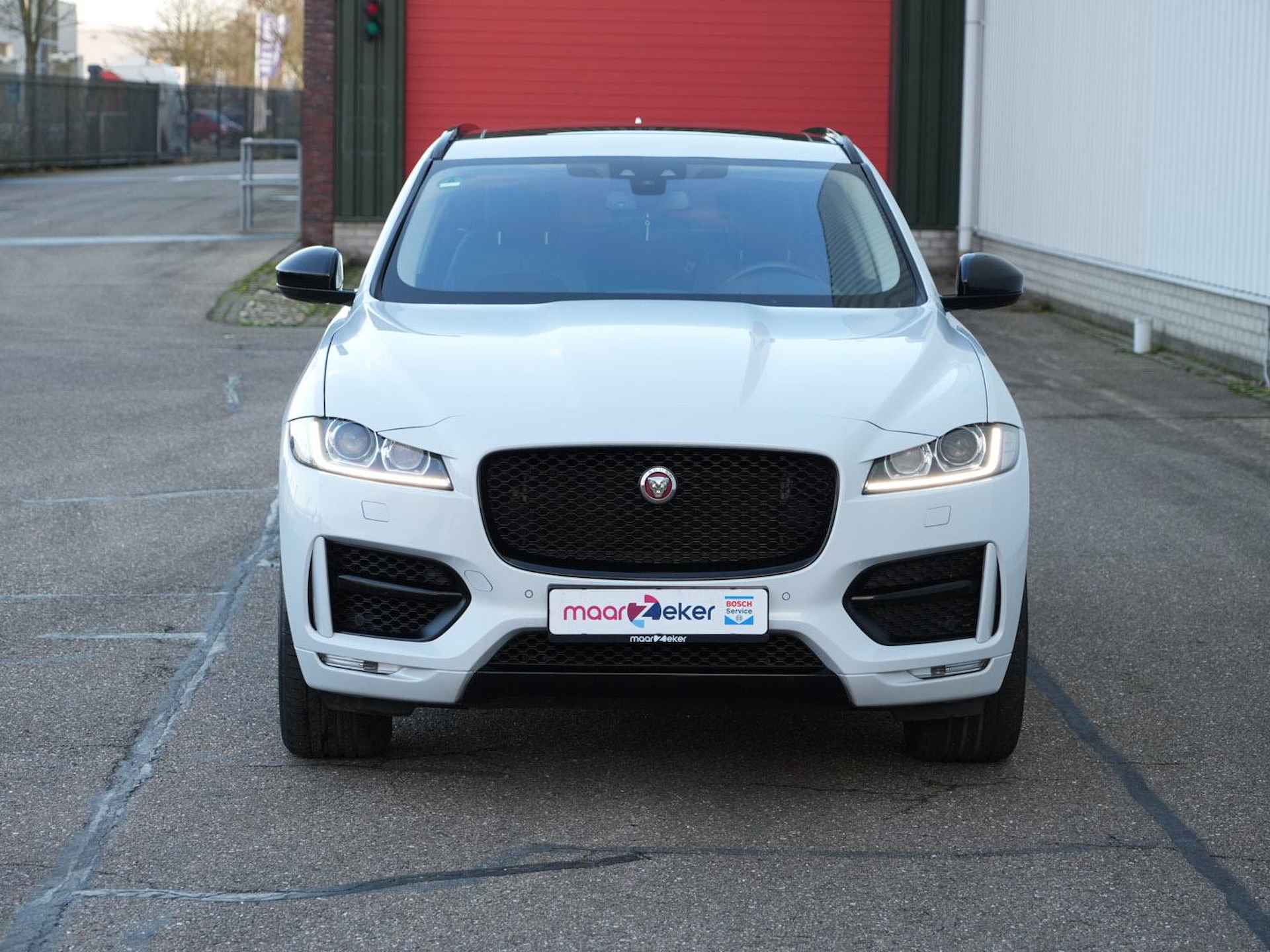 Jaguar F-Pace 3.0 TwinTurbo 300Pk R-Sport AWD | Head-Up | Pano-Schuifdak | Navi | Dode Hoek | Digital Cockpit | Aut. Achterklep | - 16/39