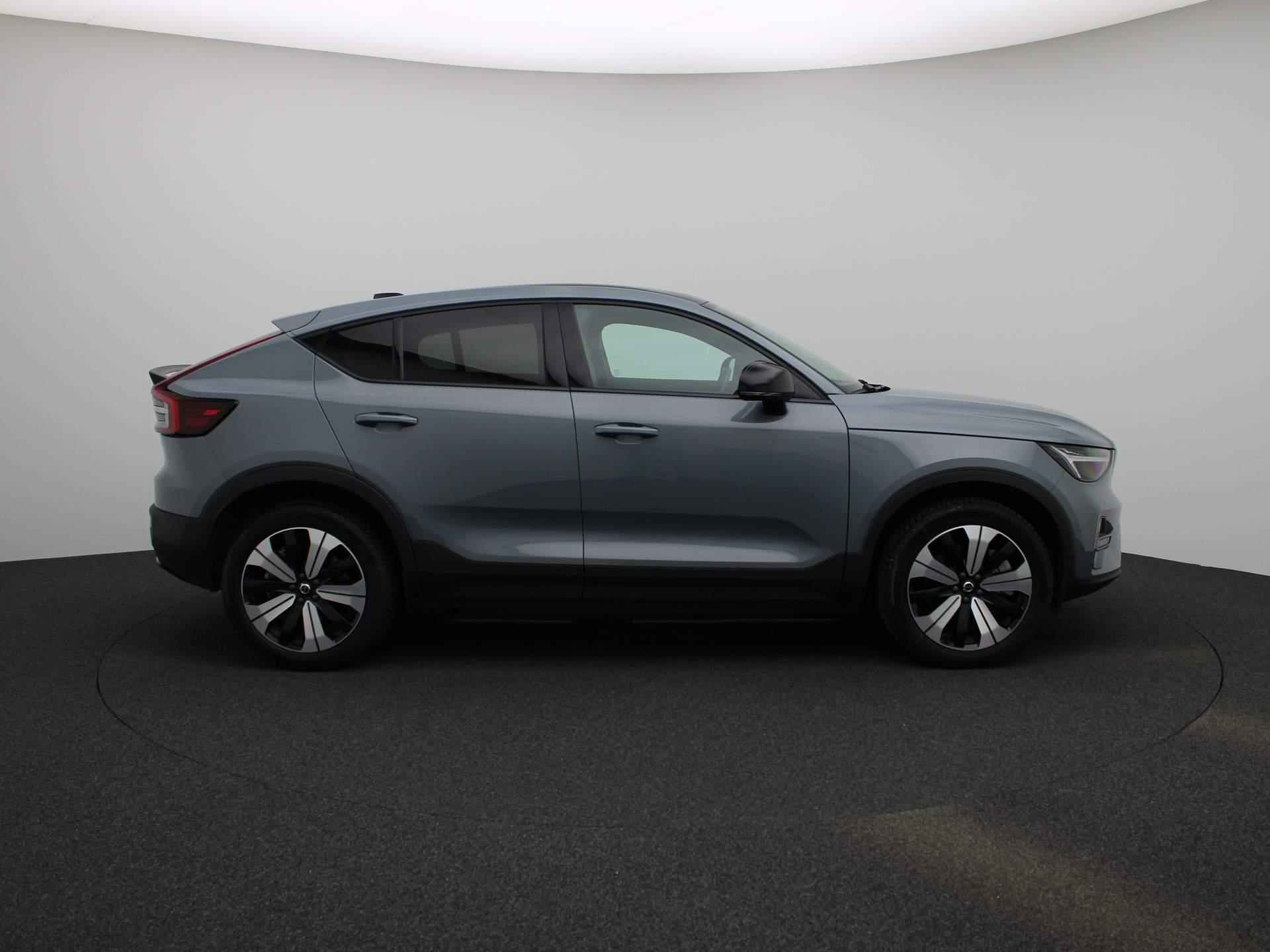 Volvo C40 Recharge Core 69 kWh | PANORAMADAK | NAVIGATIE | APPLE CARPLAY | CRUISE CONTROL | SPORTSTOELEN | ACHTERUITRIJCAMERA | STUUR+STOELVERWARMING | LED KOPLAMPEN | - 14/41