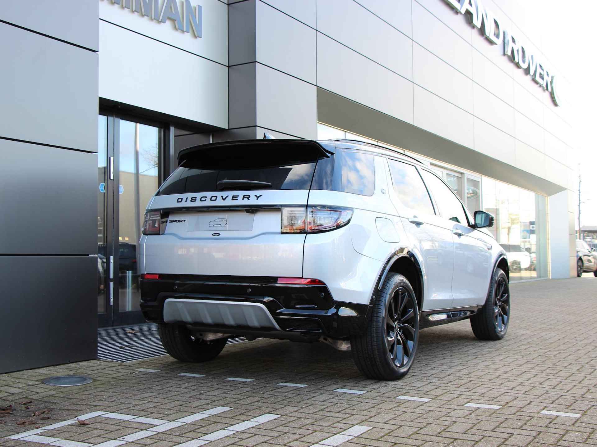 Land Rover Discovery Sport P270e Dynamic SE Limited Edition Land Rover Discovery Sport P270e PHEV S Limited Edition - 8/41