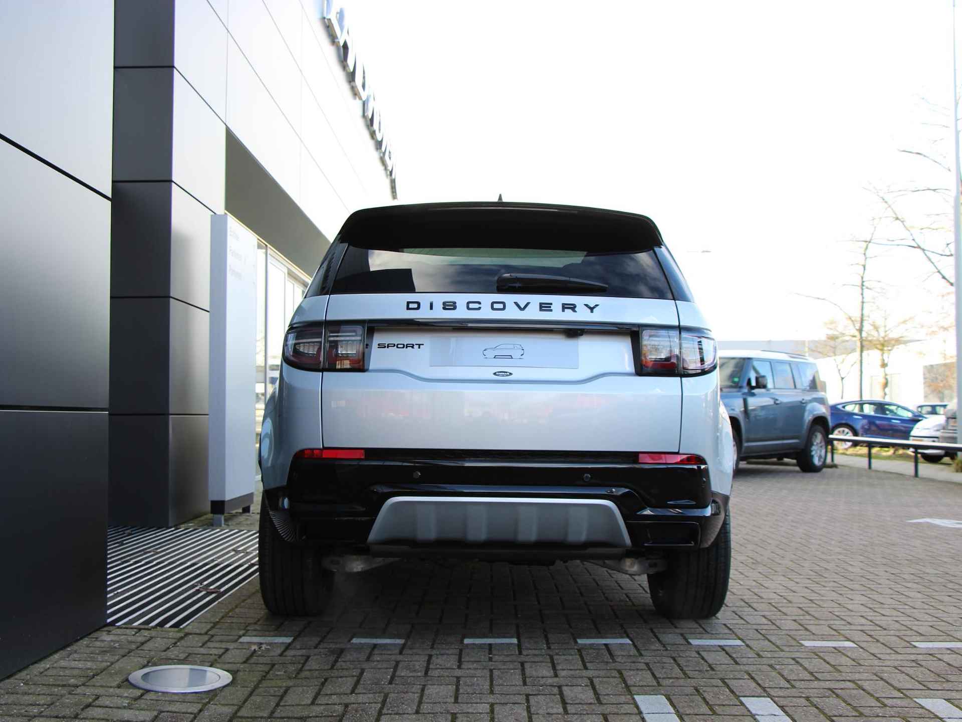 Land Rover Discovery Sport P270e Dynamic SE Limited Edition Land Rover Discovery Sport P270e PHEV S Limited Edition - 9/41