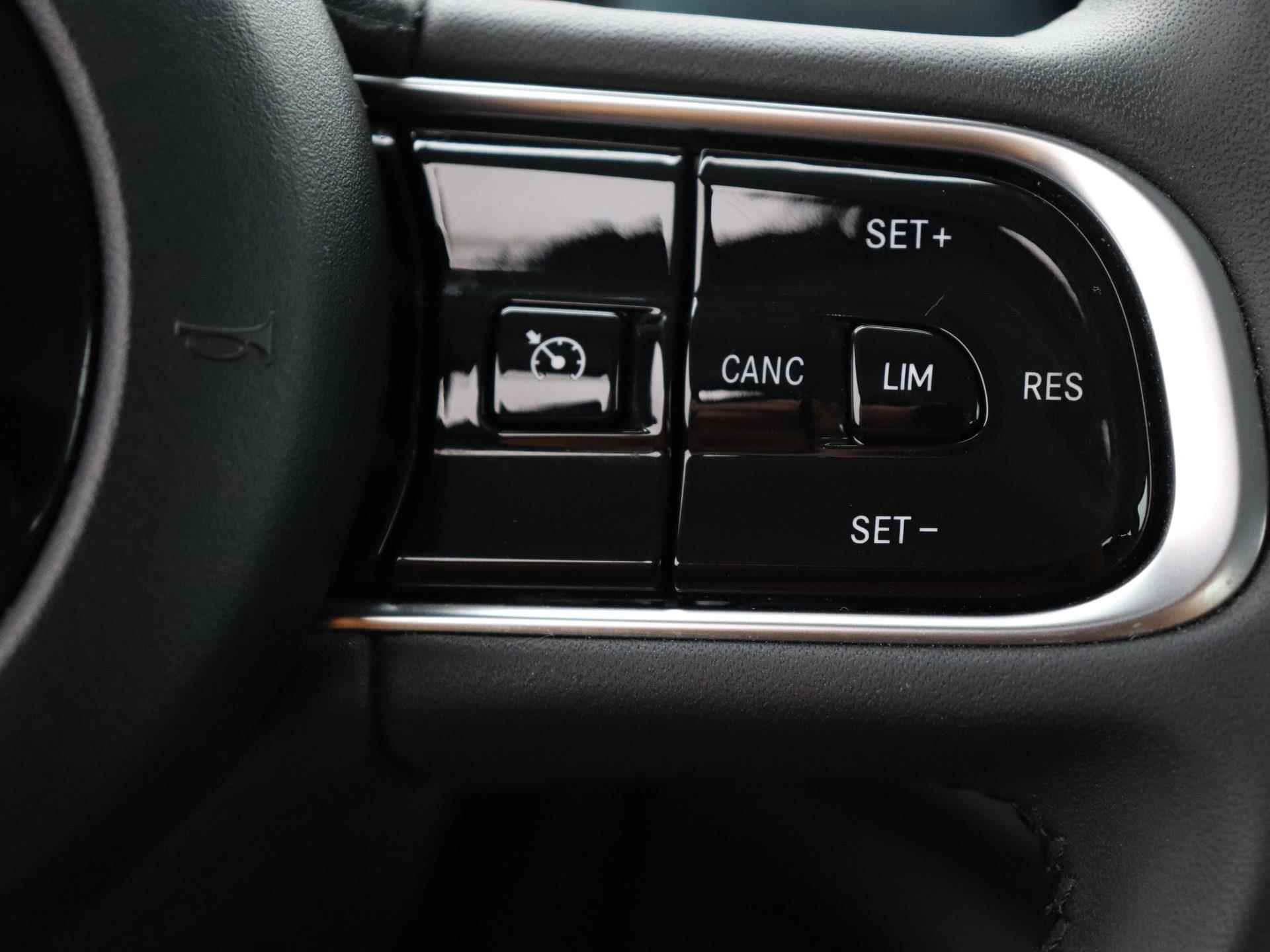 Fiat 500e Icon 42 kWh | Navigatie | Parkeer camera | Cruise control | Parkeer sensoren | Climate control - 17/22