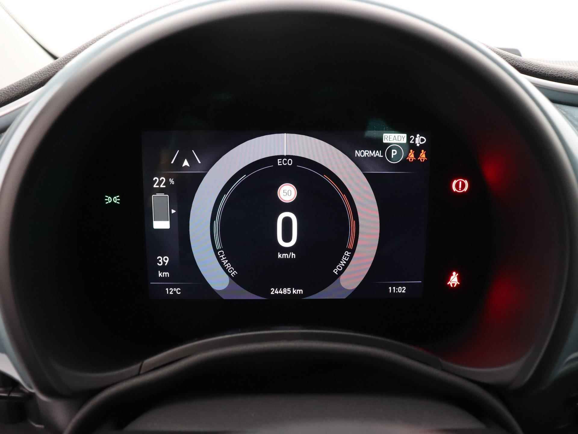 Fiat 500e Icon 42 kWh | Navigatie | Parkeer camera | Cruise control | Parkeer sensoren | Climate control - 21/22