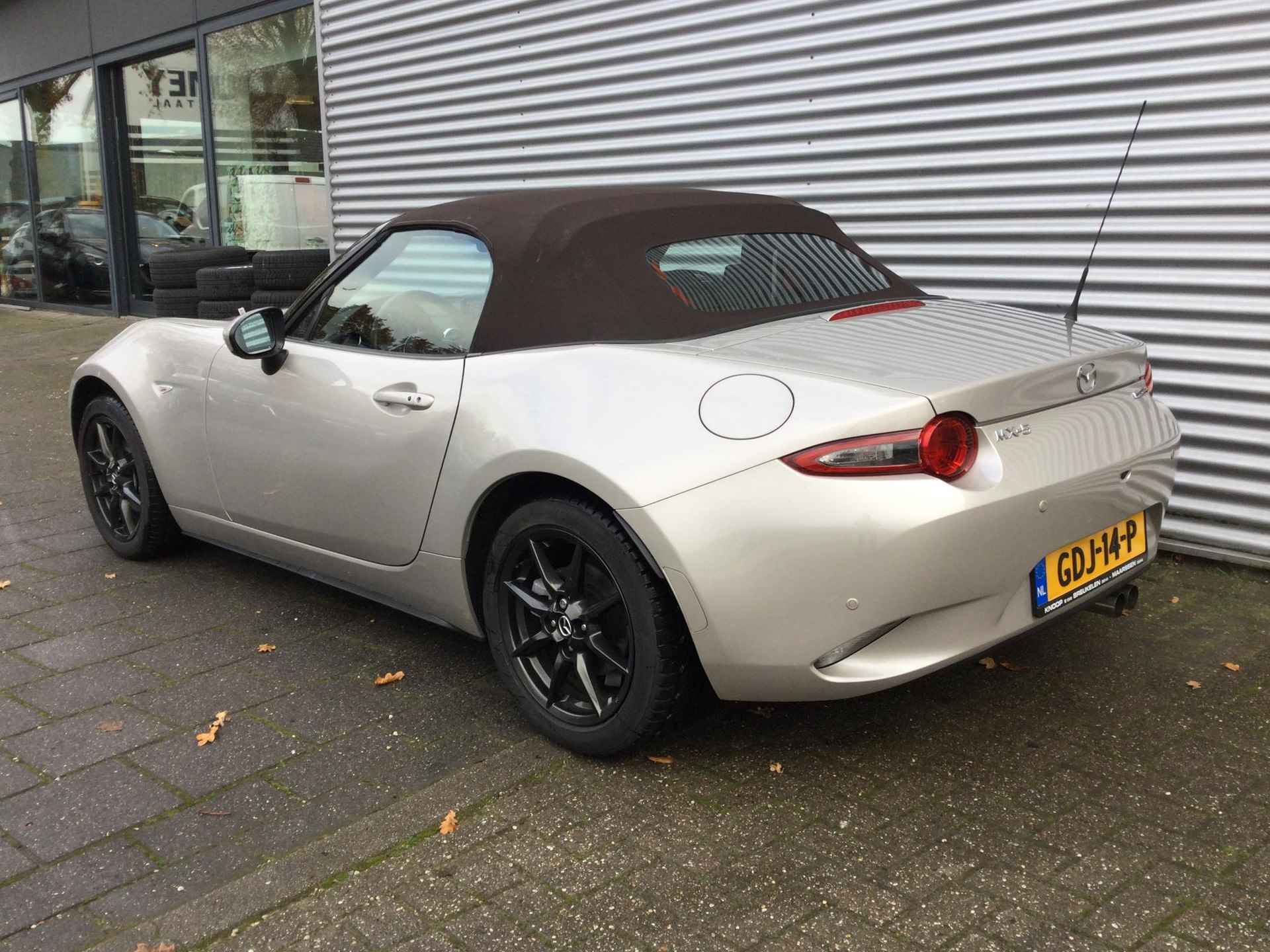 Mazda MX-5 1.5 SkyActiv-G 132 Kazari - 7/24