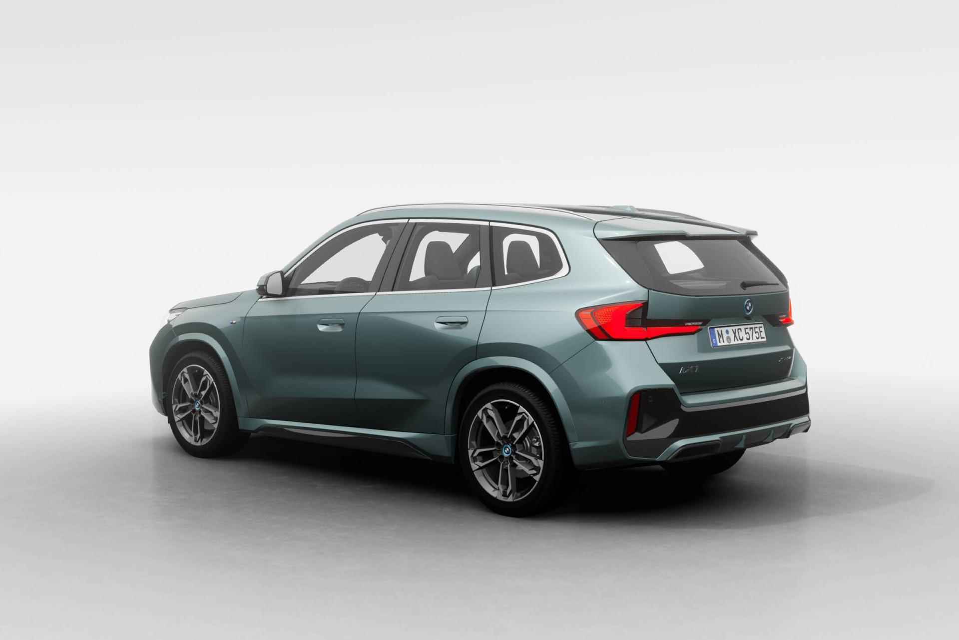 BMW iX1 xDrive30 Launch Edition 67 kWh | M Sportpakket | Elektrisch verwarmde voorstoelen - 2/21