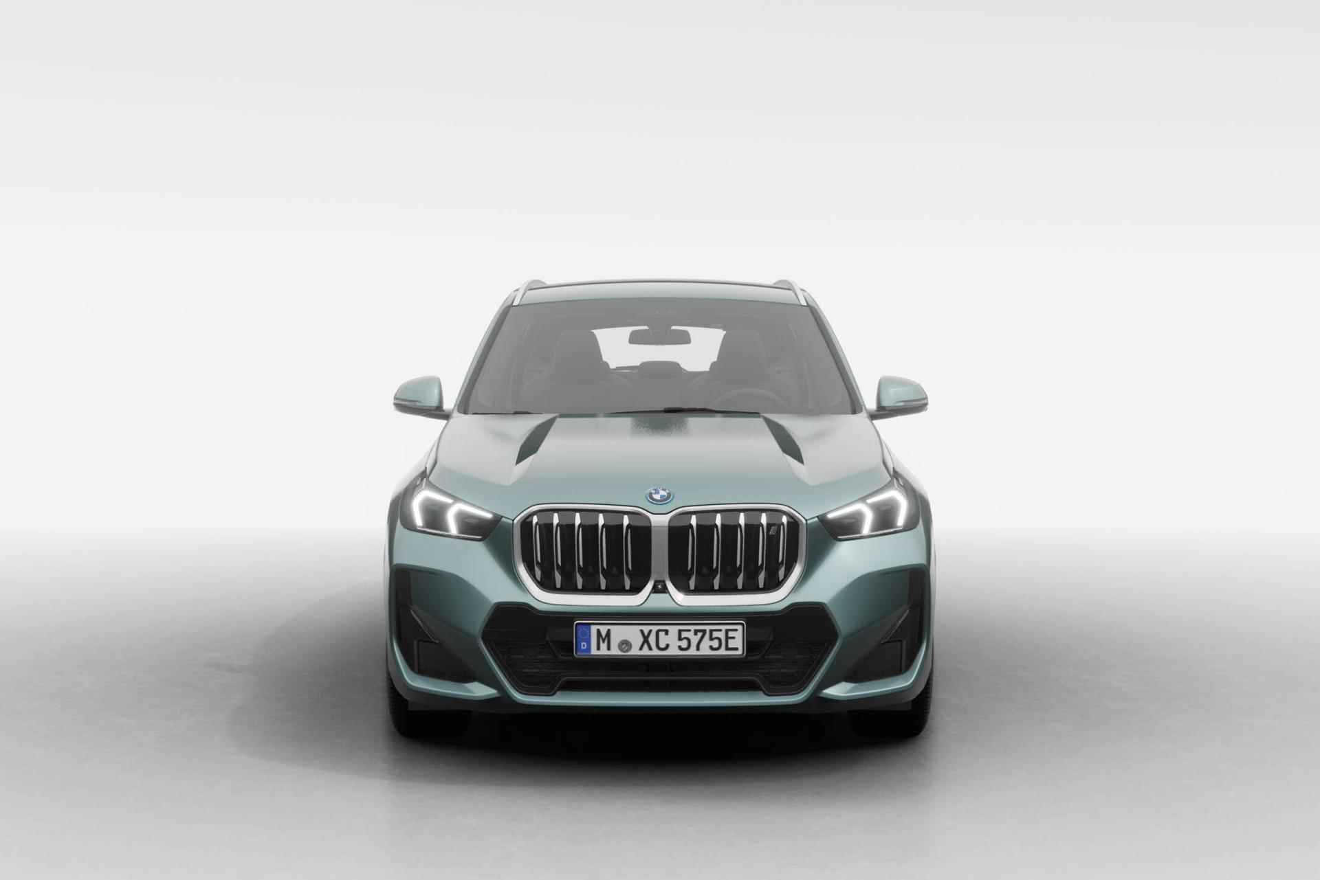BMW iX1 xDrive30 Launch Edition 67 kWh | M Sportpakket | Elektrisch verwarmde voorstoelen - 3/21