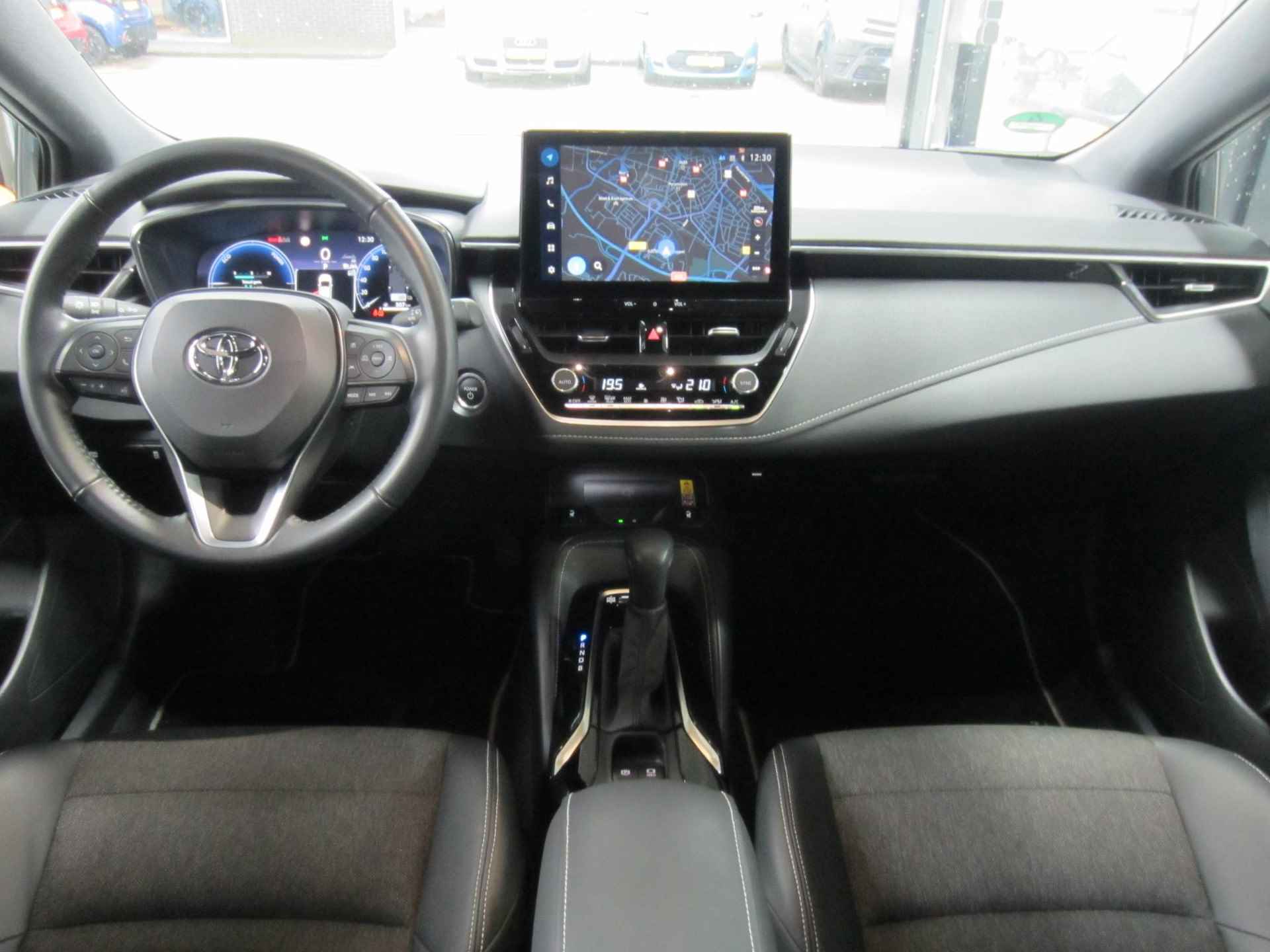 Toyota Corolla Touring Sports Hybrid 140 Dynamic Apple Carplay NL Zeer compleet - 2/26