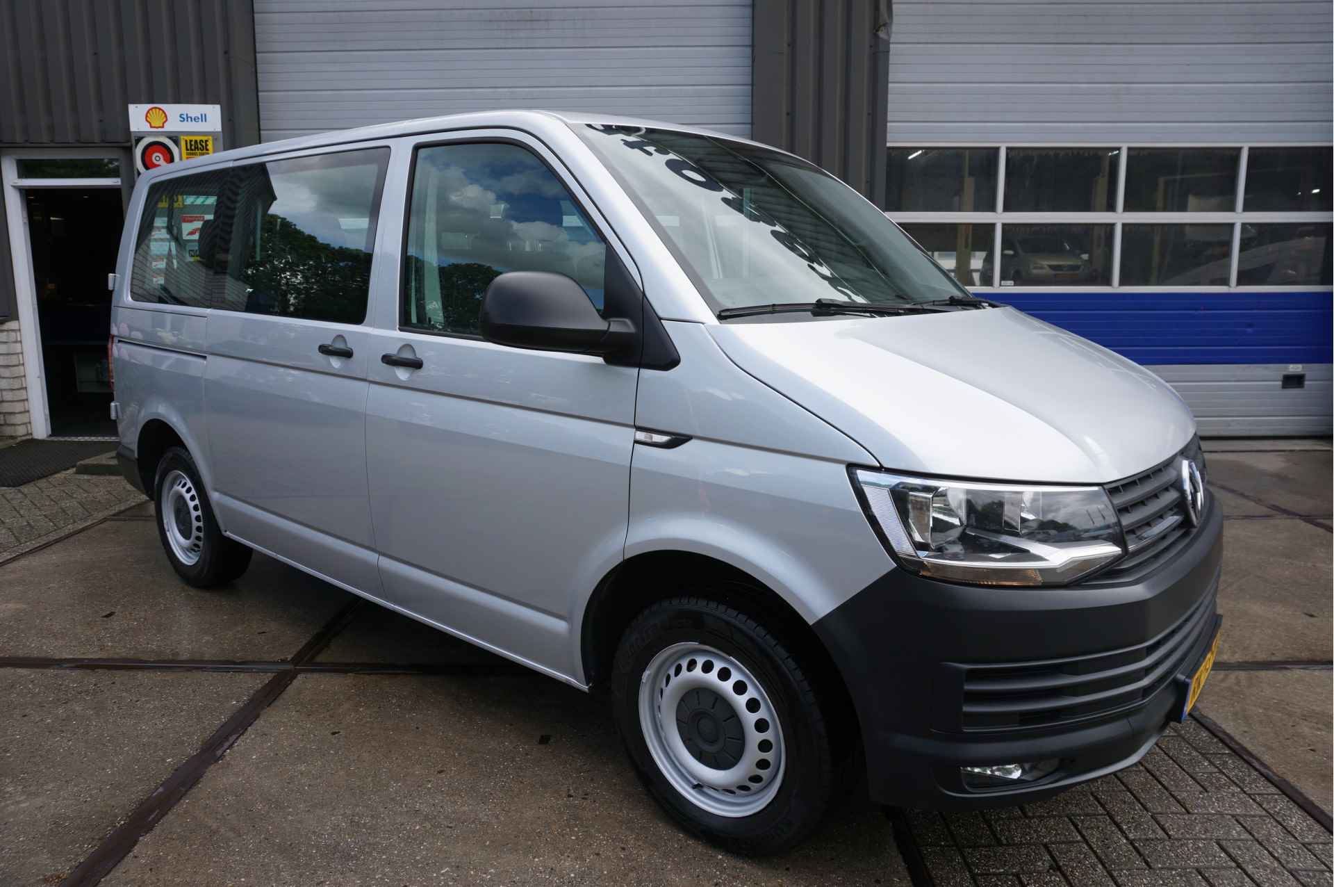 Volkswagen Transporter Kombi 2.0 TDI 75kW 9P. Airco App-C Highline INCL. BTW EN BPM - 3/21