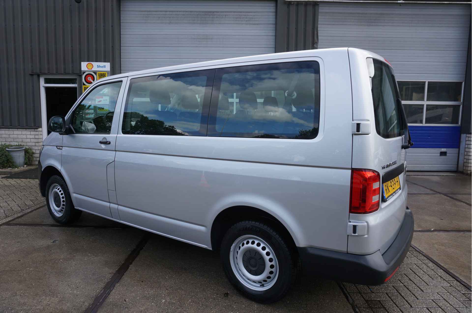 Volkswagen Transporter Kombi 2.0 TDI 75kW 9P. Airco App-C Highline INCL. BTW EN BPM - 6/21