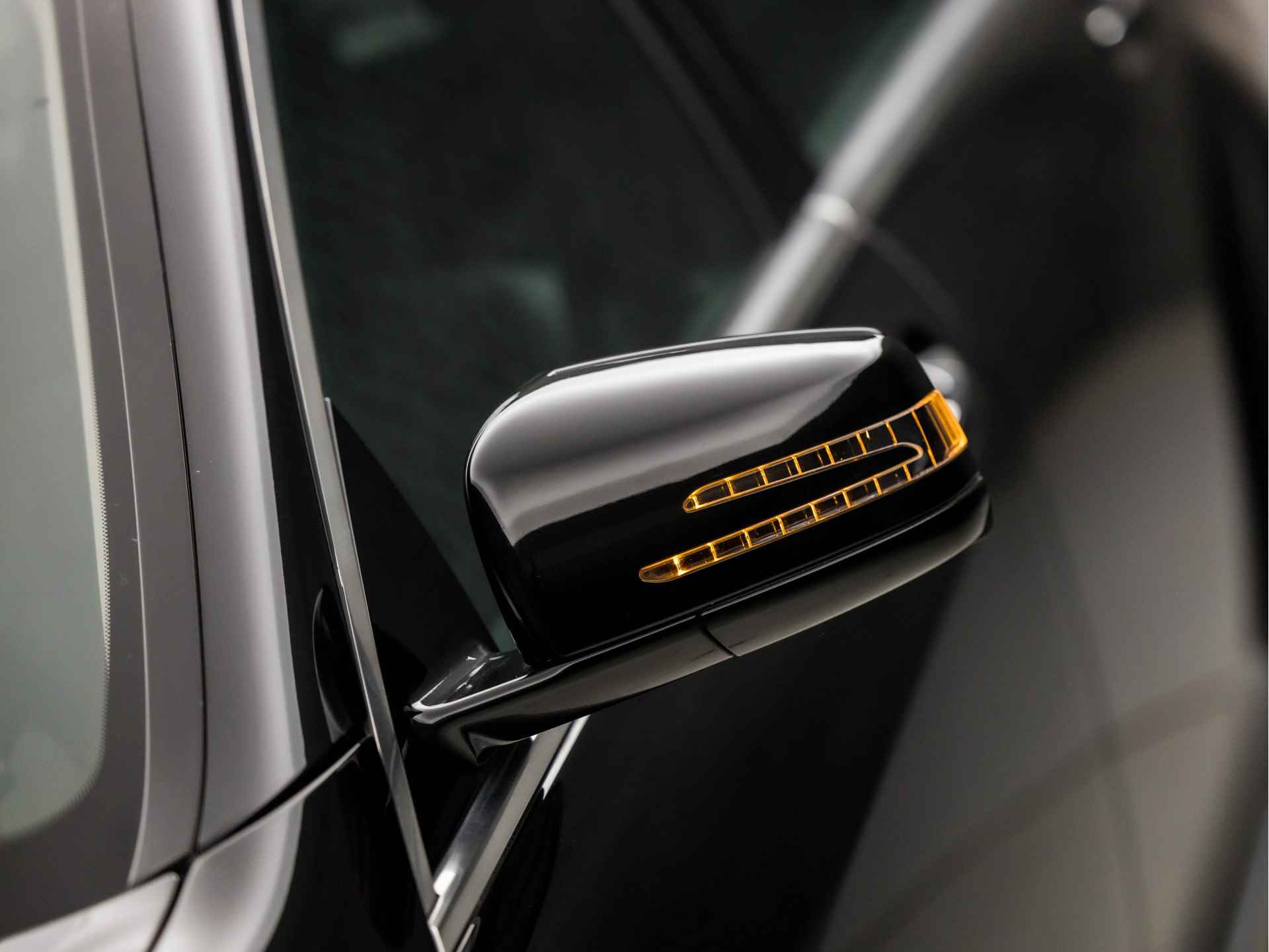Mercedes-Benz S-Klasse 350 Lang Prestige Plus 306Pk Automaat (PANORAMADAK, ADAPTIVE CRUISE, GETINT GLAS, HARMAN/KARDON, MEMORY SEATS, LEDER, STOELKOELING, CAMERA, NIEUWSTAAT) - 32/45