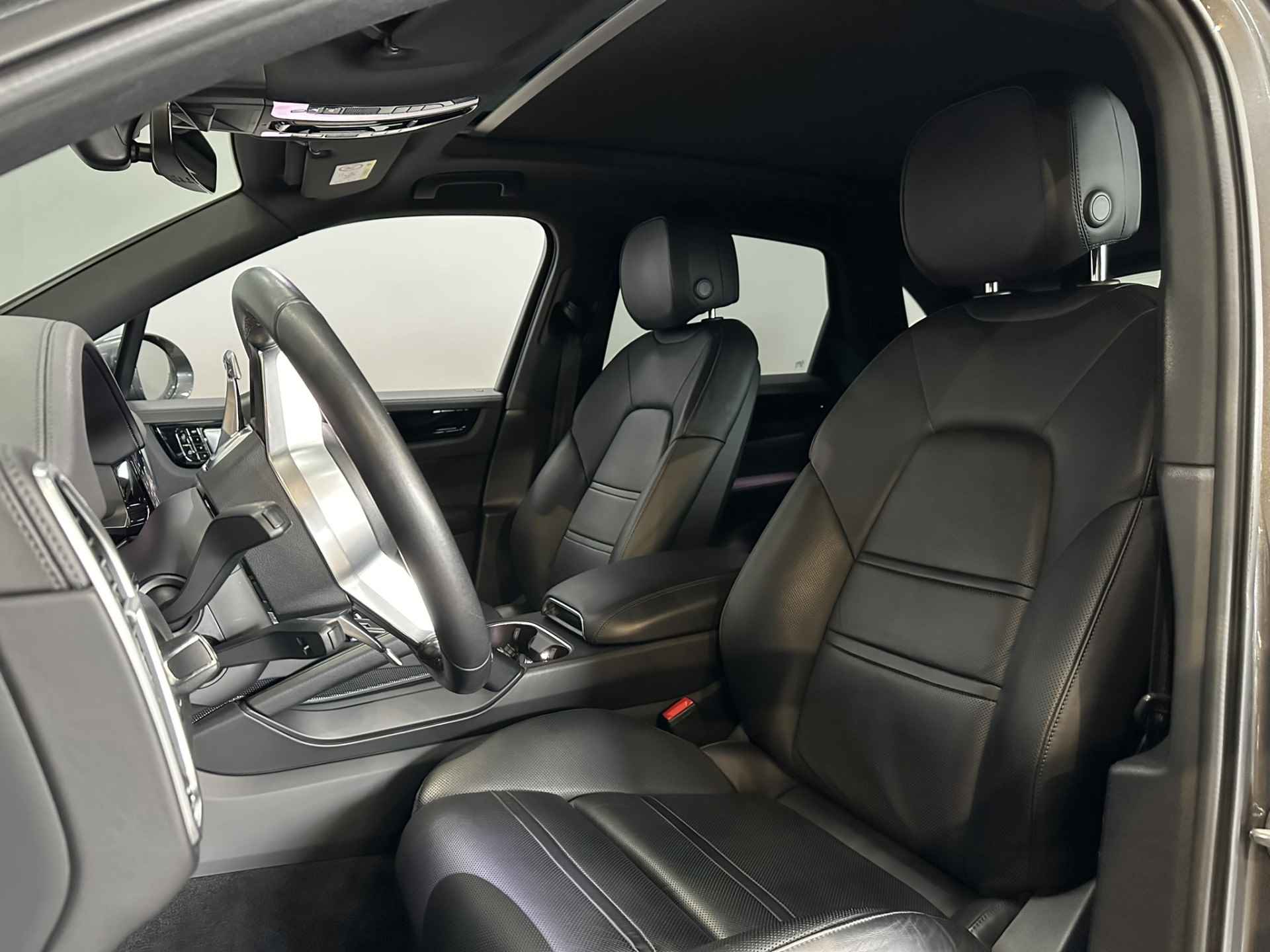 Porsche Cayenne 3.0 E-Hybrid LED PDLS+ | Bose | Luchtvering | Adaptive Cruise | 360 Camera | Panorama | Leder | Trekhaak | Stoelkoeling | Apple Carplay Android Auto | Isofix | NAP | - 16/54