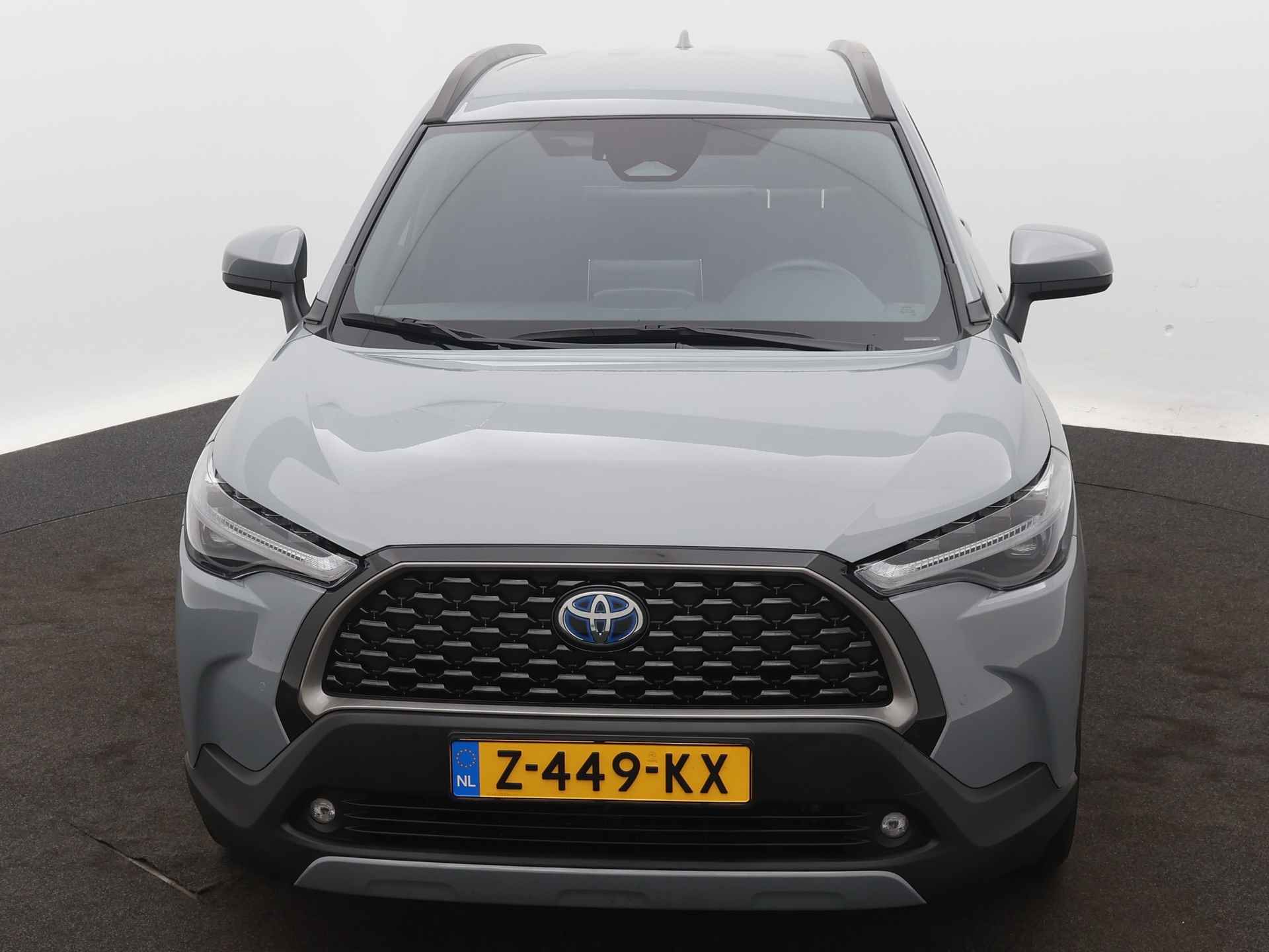 Toyota Corolla Cross 2.0 Hybrid Dynamic Limited | Winter Pack | Elektrische Achterklep | Cloud Navigatie | Parkeersensoren | - 28/46