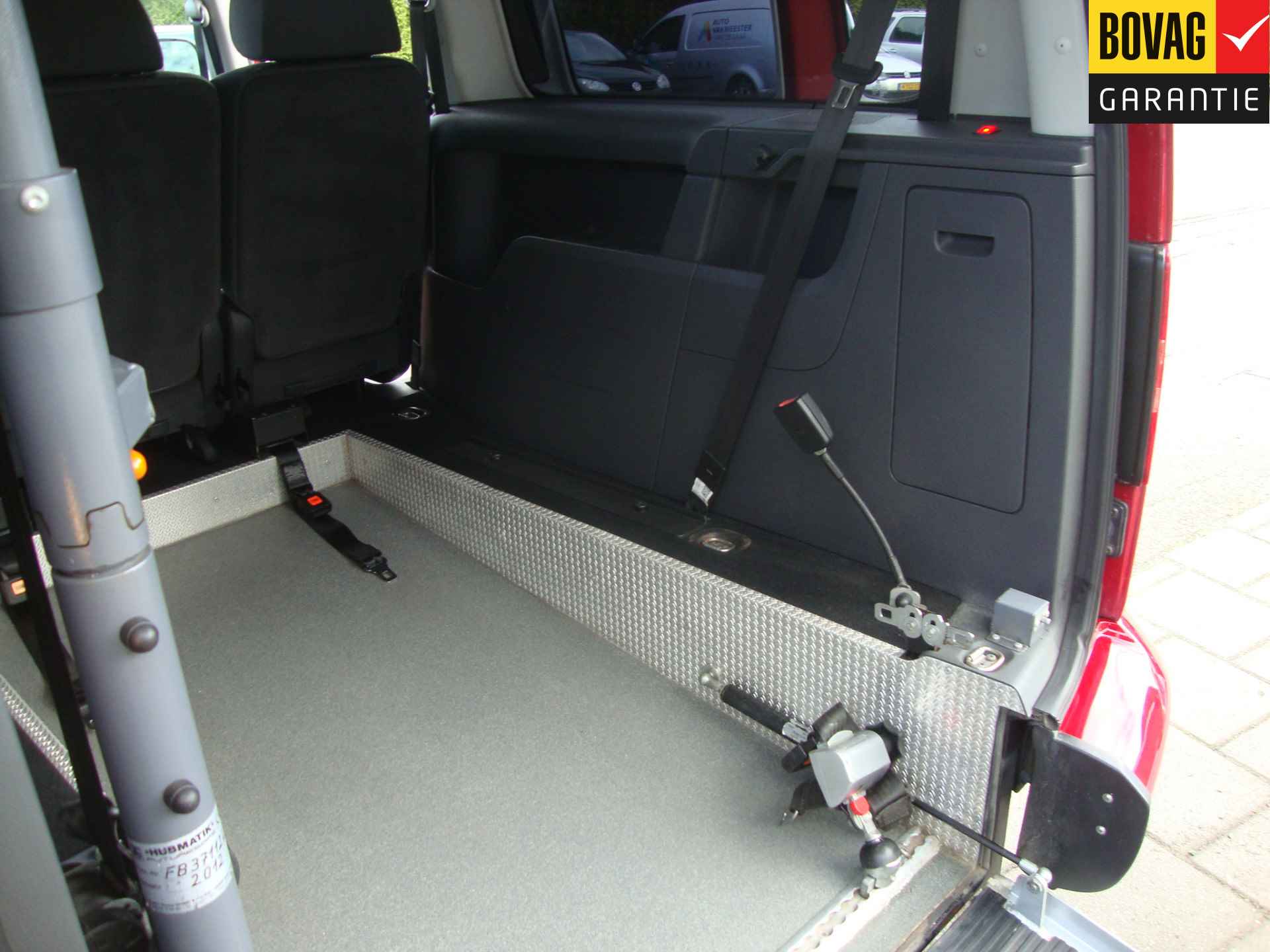 Volkswagen Caddy Maxi 1.2 TSI Trendline Rolstoel / Invalide , 5 pers + 1 rolstoelplaats( Airco,Cruise Control) RIJKLAARPRIJS! - 37/47