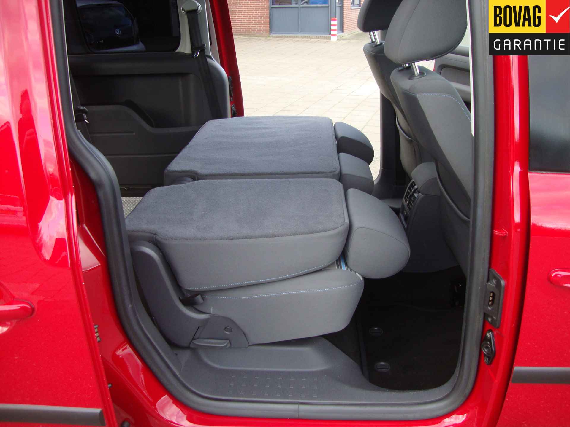 Volkswagen Caddy Maxi 1.2 TSI Trendline Rolstoel / Invalide , 5 pers + 1 rolstoelplaats( Airco,Cruise Control) RIJKLAARPRIJS! - 41/47
