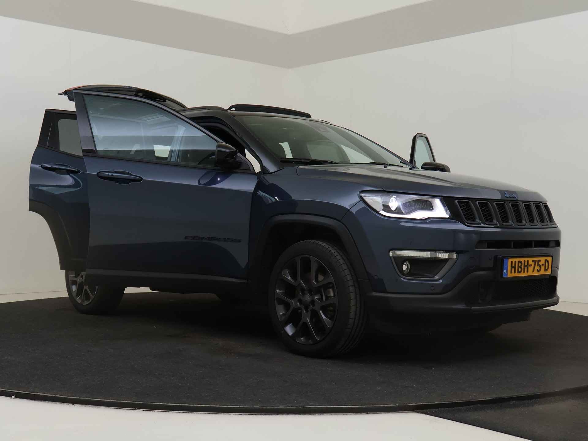 Jeep Compass 4xe 240 Plug-in Hybrid Electric S MD - 18/67