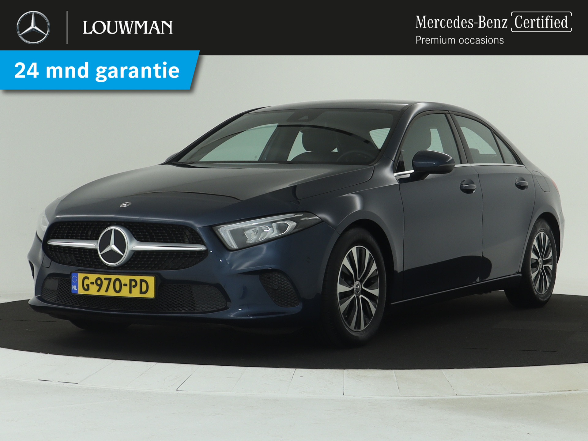 Mercedes-Benz A-Klasse 180 Business Solution | Achteruitrijcamera | Apple Carplay | Navigatie | Stoelverwarming | Inclusief 24 maanden MB Certified garantie voor Europa.