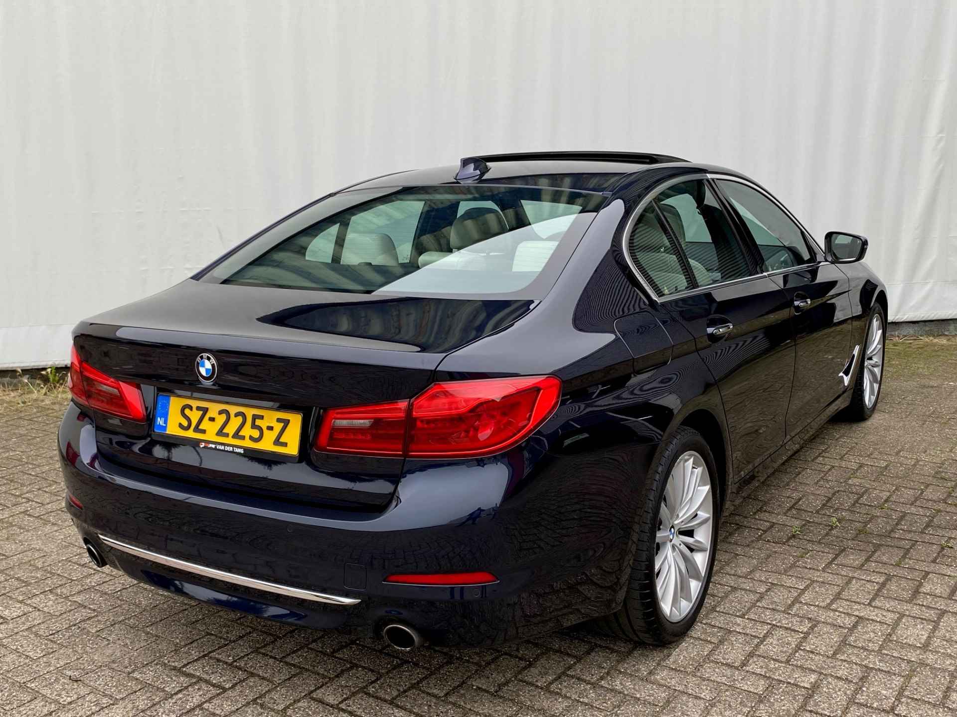 BMW 5 Serie 520i High Exe. Leder/Sch.dak / Comf.stln - 6/26