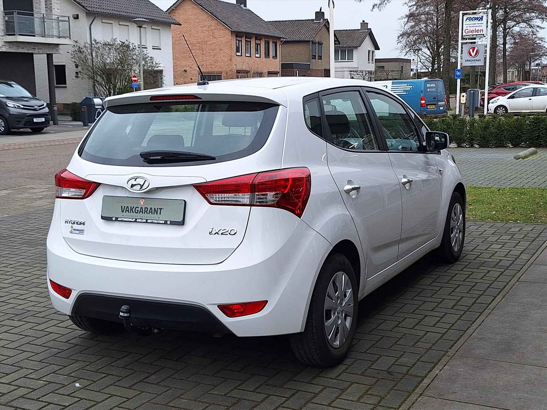 HYUNDAI IX20 1.6i Automaat | Trekhaak, Airconditioning, Fijne instap, Weinig KM, Cetrale deurvergrendeling, Elektrische ramen - 6/24