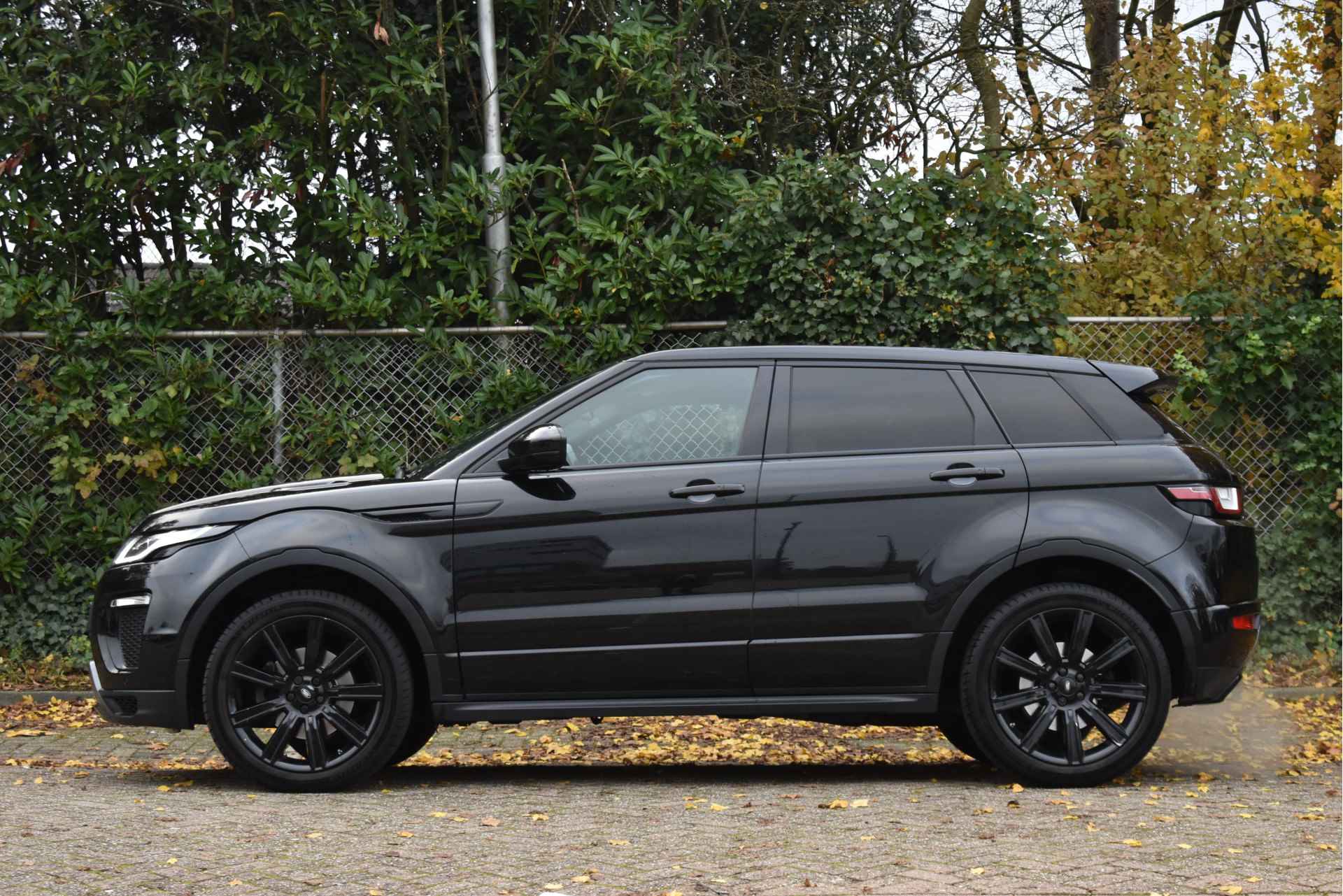 Land Rover Range Rover Evoque 2.0 Si4 Autobiography, BOEKJES,ONDERHOUDSHISTORIE EN NATIONALE AUTOPAS - 4/38