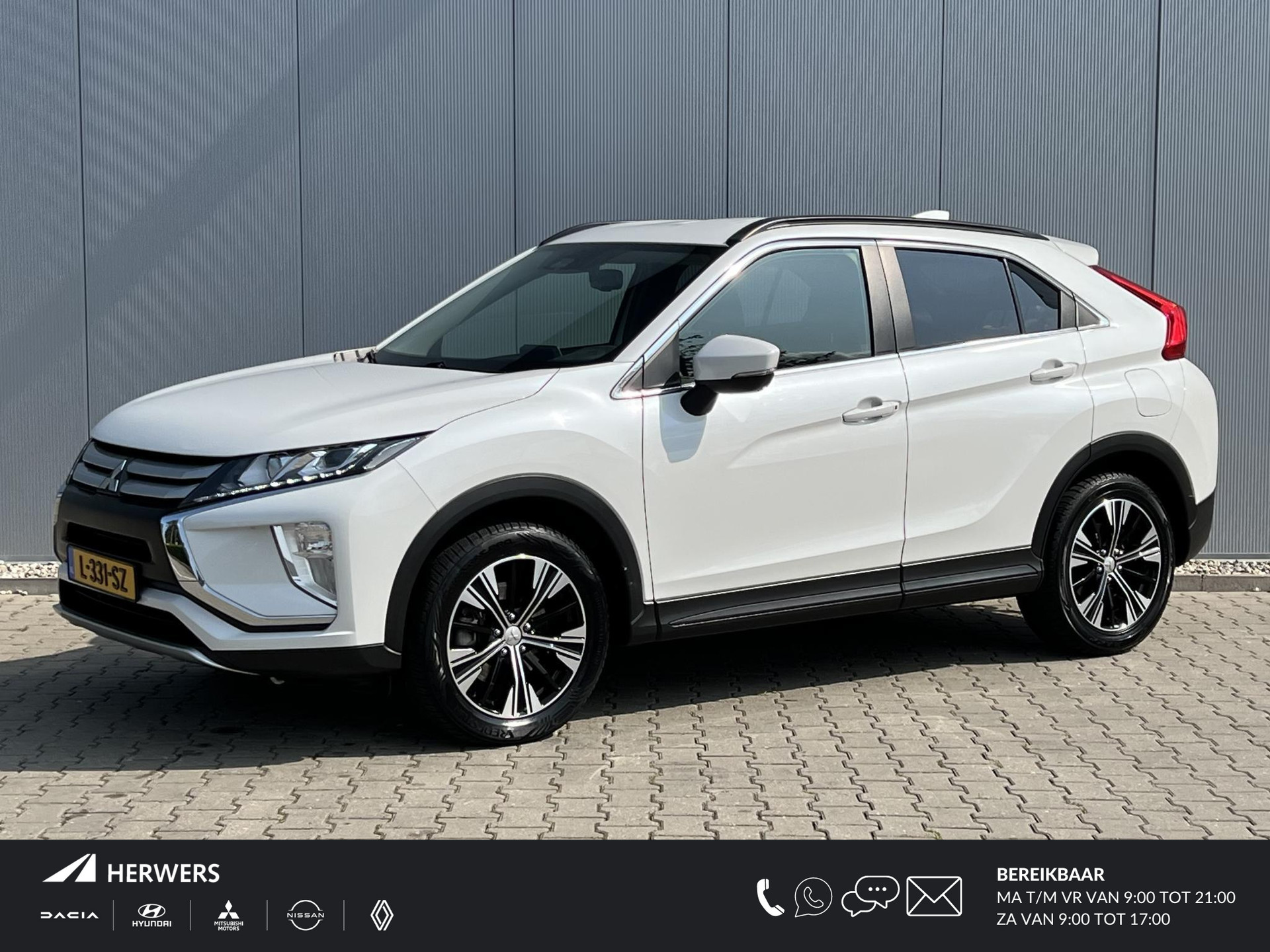 Mitsubishi Eclipse Cross 1.5 DI-T Intense / Automaat / Trekhaak 1.600 KG Trekgewicht / Stoelverwarming / Android Auto & Apple Carplay / Achteruitrijcamera /