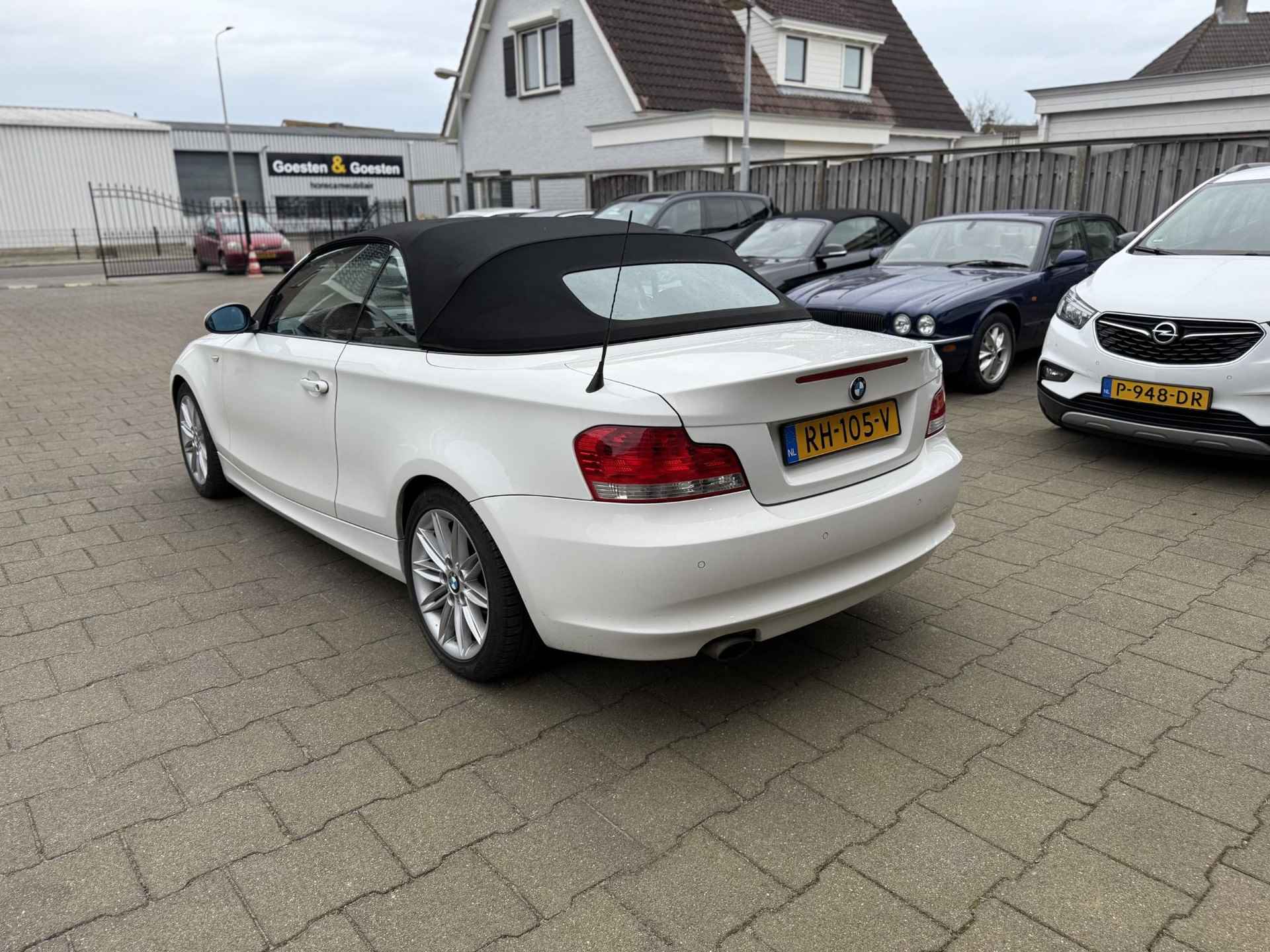 BMW 1-serie Cabrio 120i High Executive - 5/14