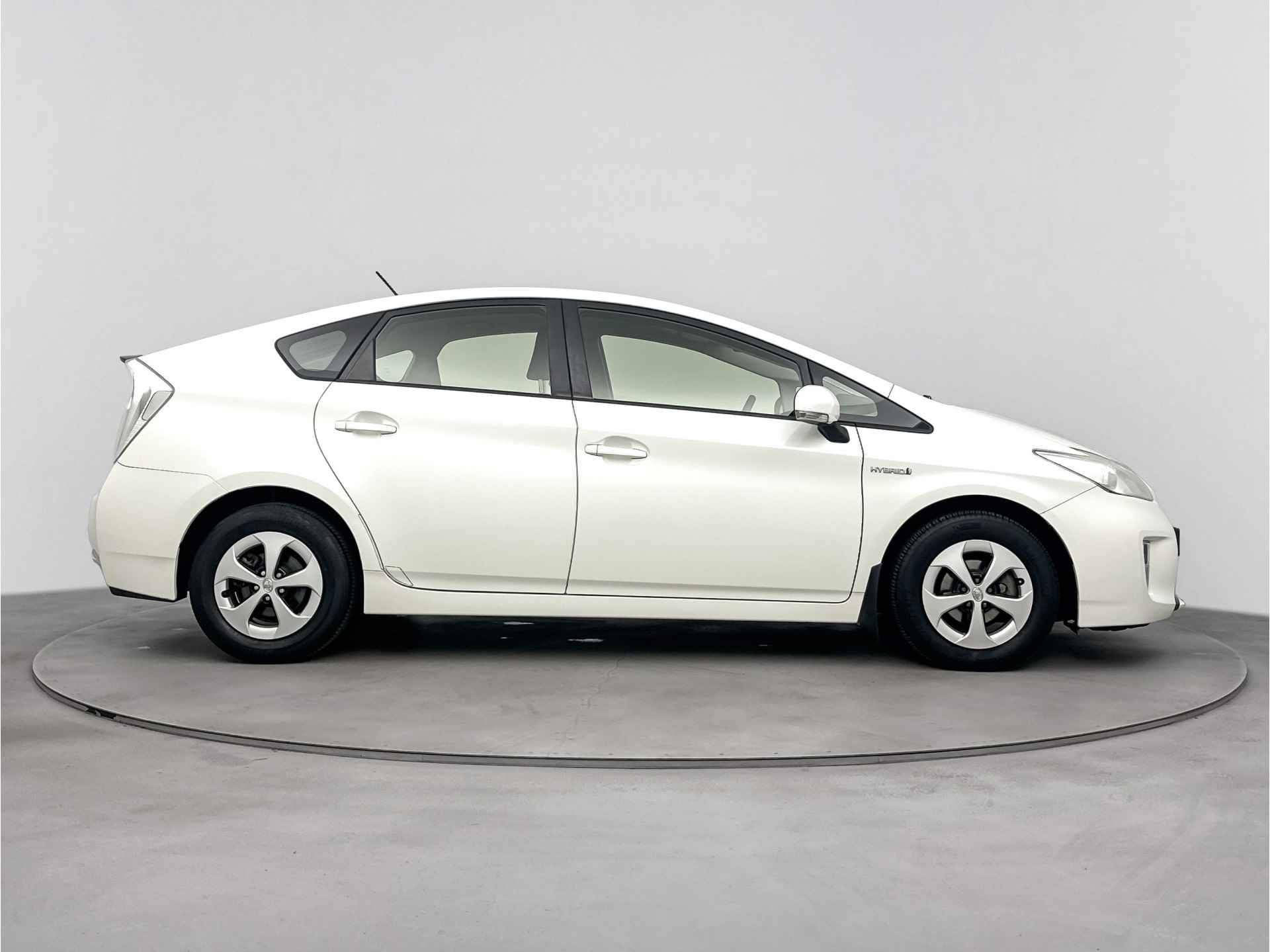 Toyota Prius 1.8 Comfort Top 5 edition APK 11-2025 | NL-Auto | Mistlampen | Metaalak | - 14/40