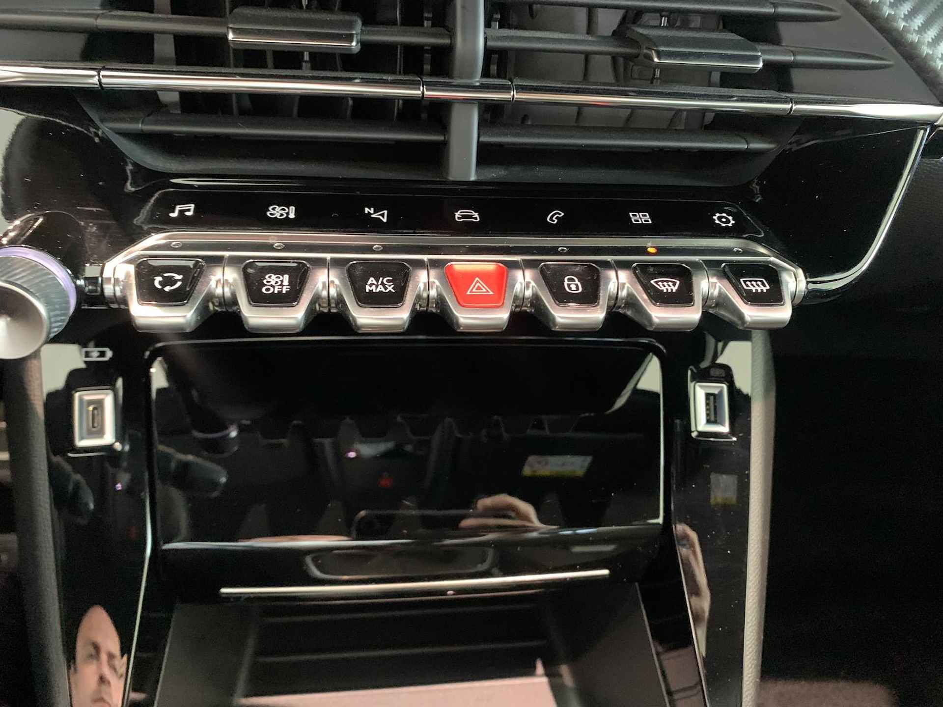 Peugeot 208 1.2 PureTech GT-Line | Camera | Climate control | Navigatie - 24/30