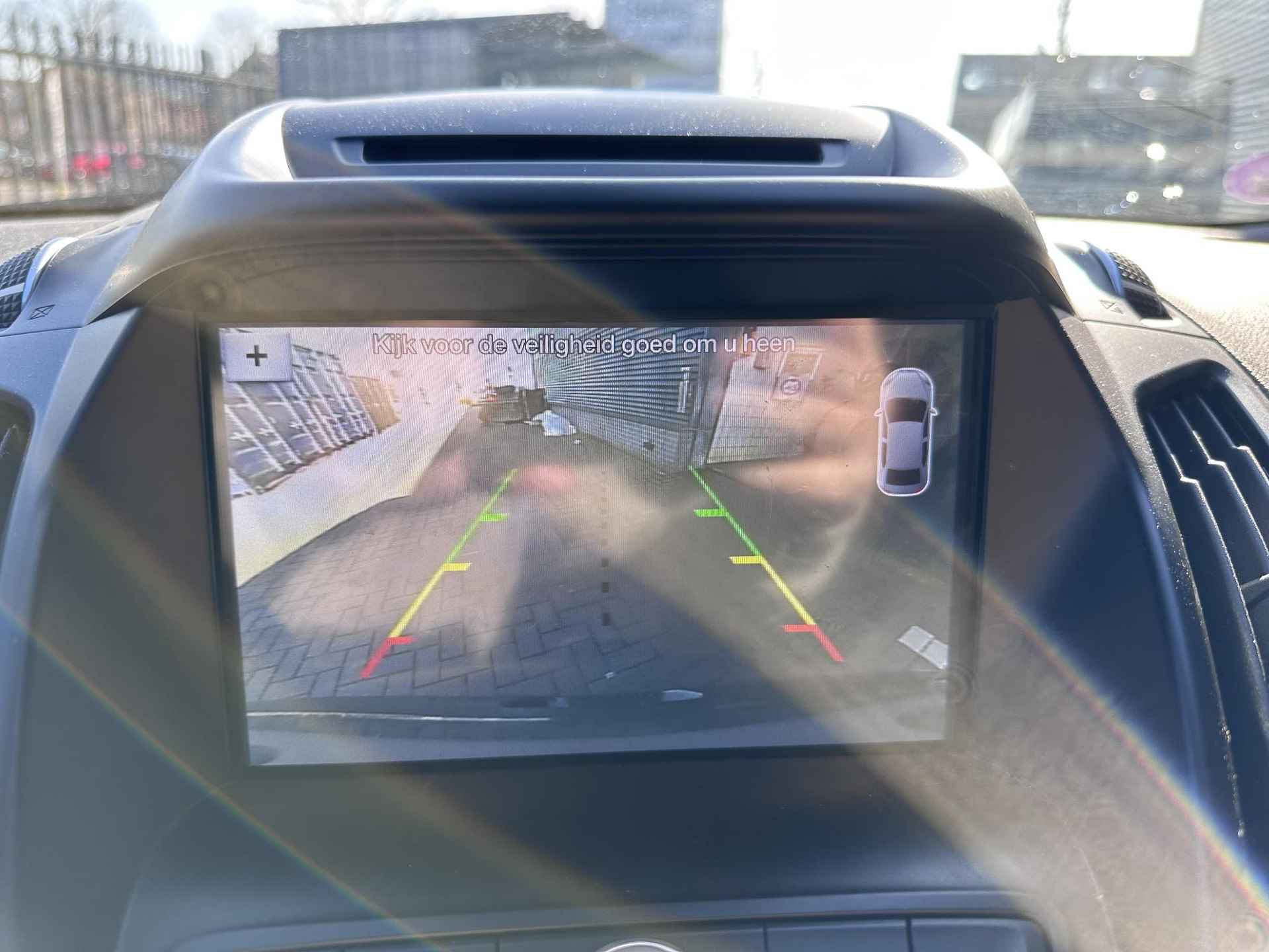 Ford Kuga 1.5 EcoBoost 150PK ST Line | 2000 KG | Elektrisch inklapbare trekhaak | Navigatie | Sony speakers | Achteruitrijcamera | Winter Pack | - 13/20