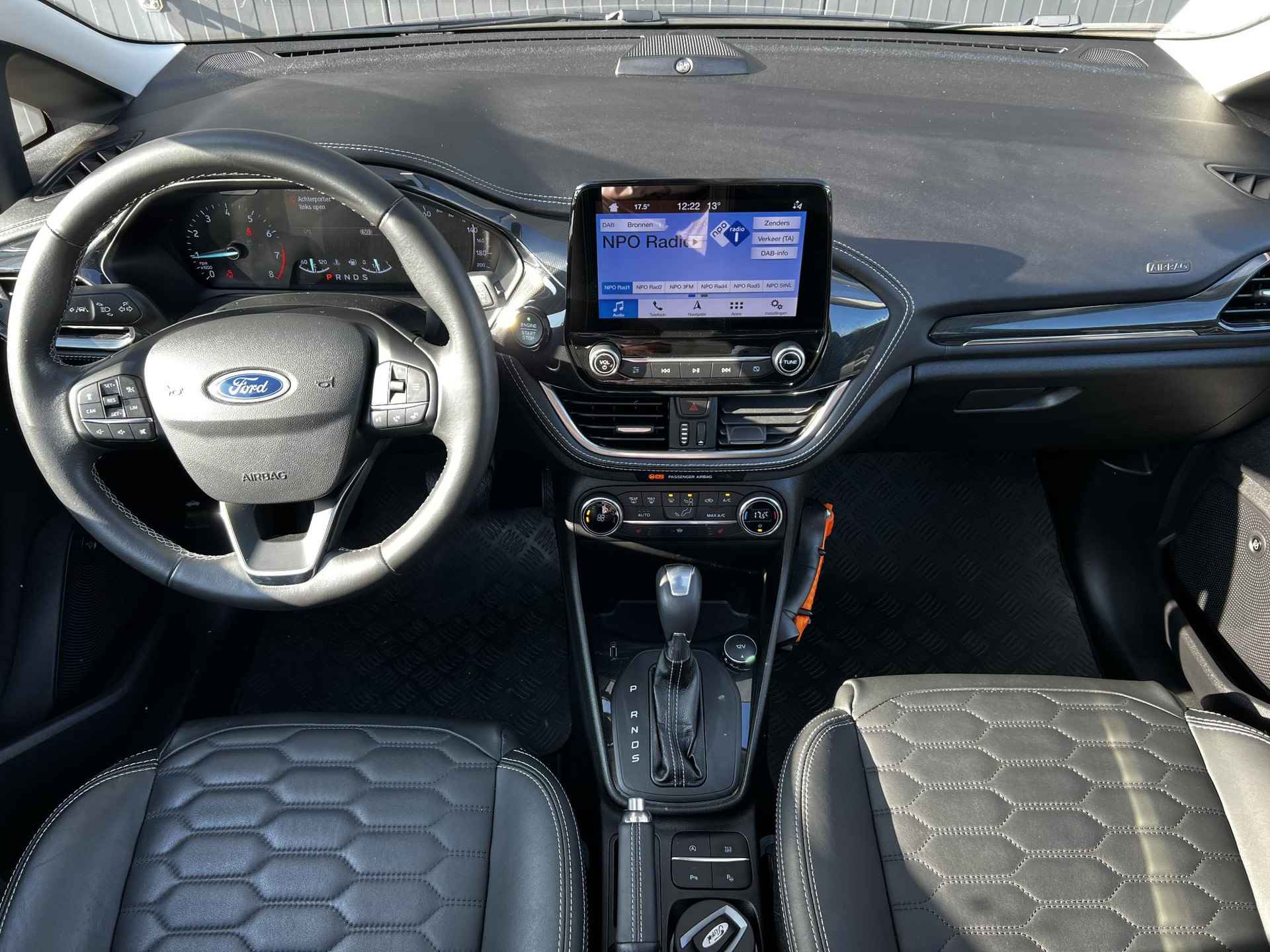 Ford Fiesta 1.0 EcoBoost Vignale | Panorama schuif/kanteldak | Navigatie | Leder | B&O Audio | - 6/38