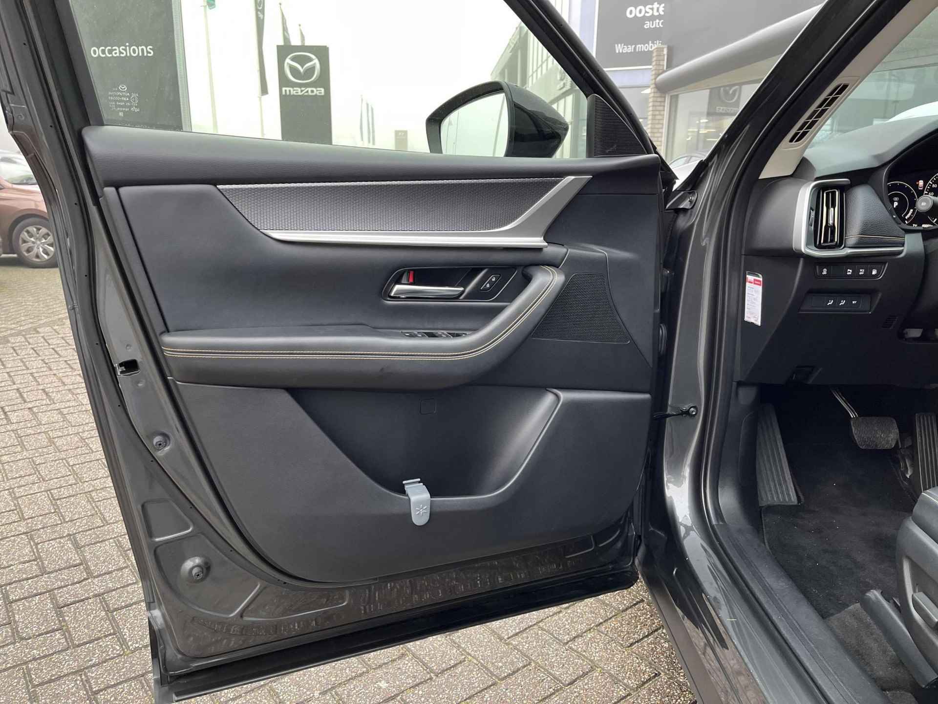 Mazda CX-60 2.5 e-SkyActiv PHEV Homura | Rijklaarprijs! | Stoel & stuur verwarming | Leder interieur | Stoelverwarming achterbank | Incl 36 mnd bovag garantie! | - 11/26