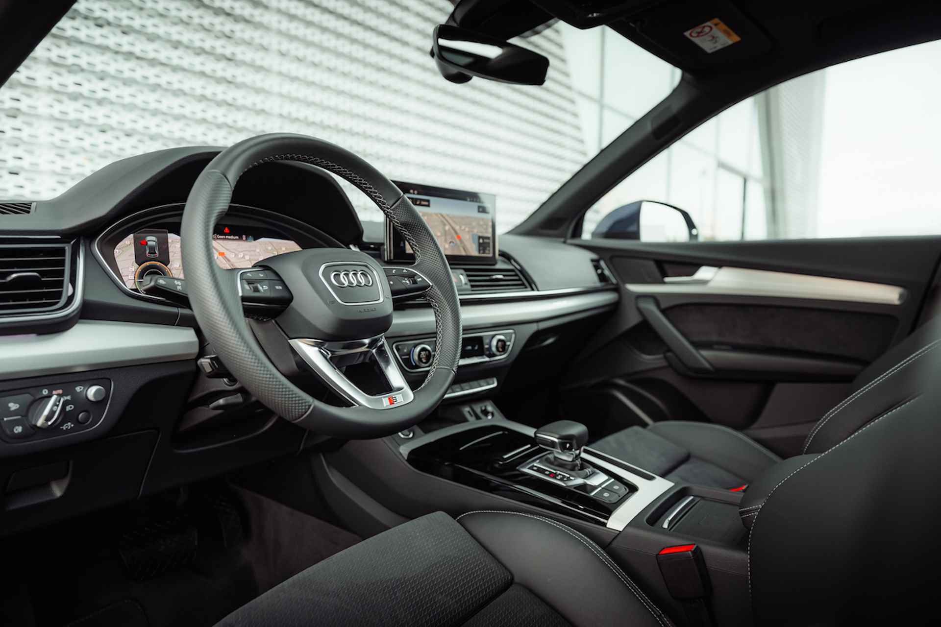 Audi Q5 Sportback 55 TFSI e 367pk quattro S edition | Nieuw 110k | Luchtvering | Panoramadak | Memory | Head Up | Bang & Olufsen | Parking pakket | Homelink | OLED - 21/40