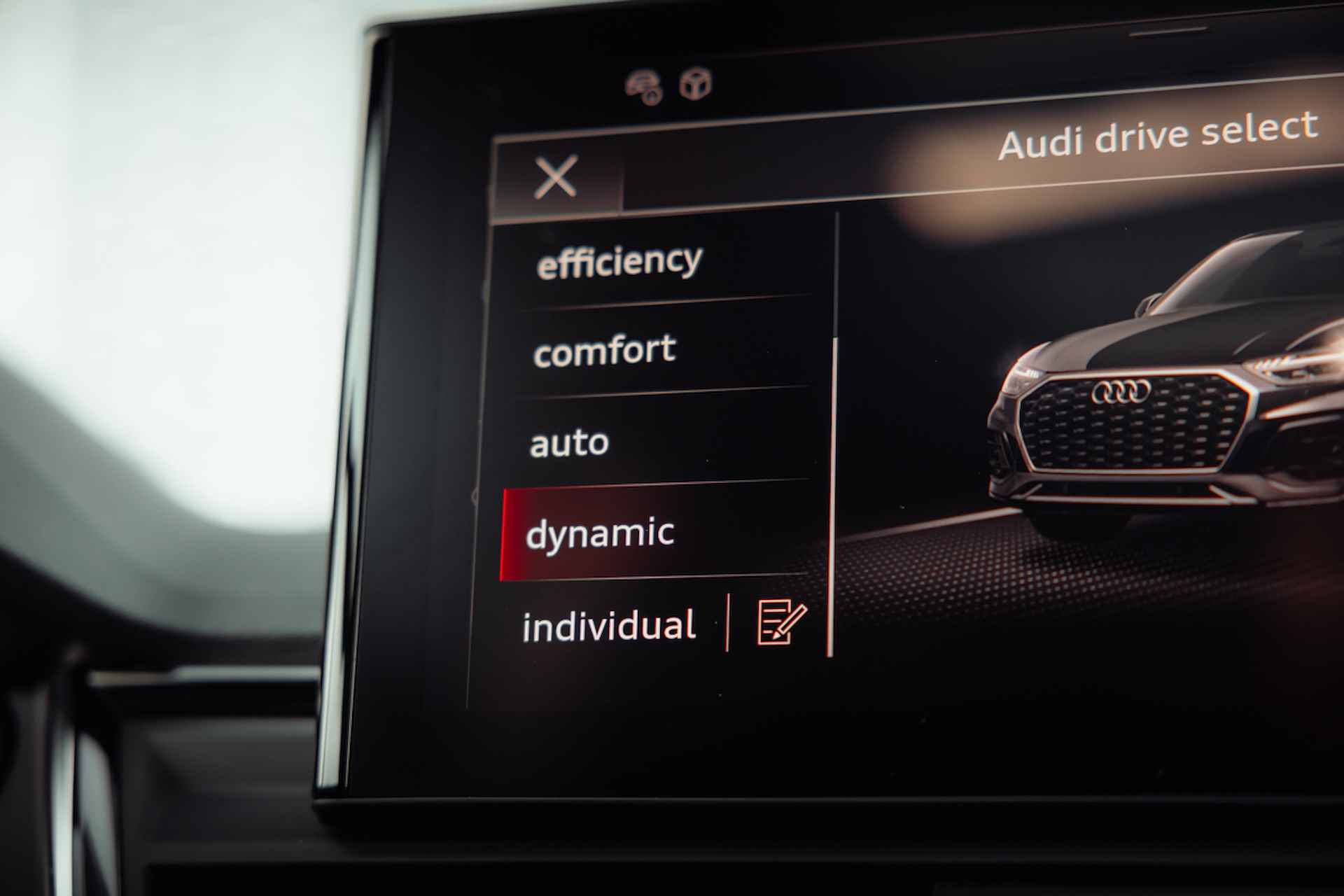 Audi Q5 Sportback 55 TFSI e 367pk quattro S edition | Nieuw 110k | Luchtvering | Panoramadak | Memory | Head Up | Bang & Olufsen | Parking pakket | Homelink | OLED - 40/40
