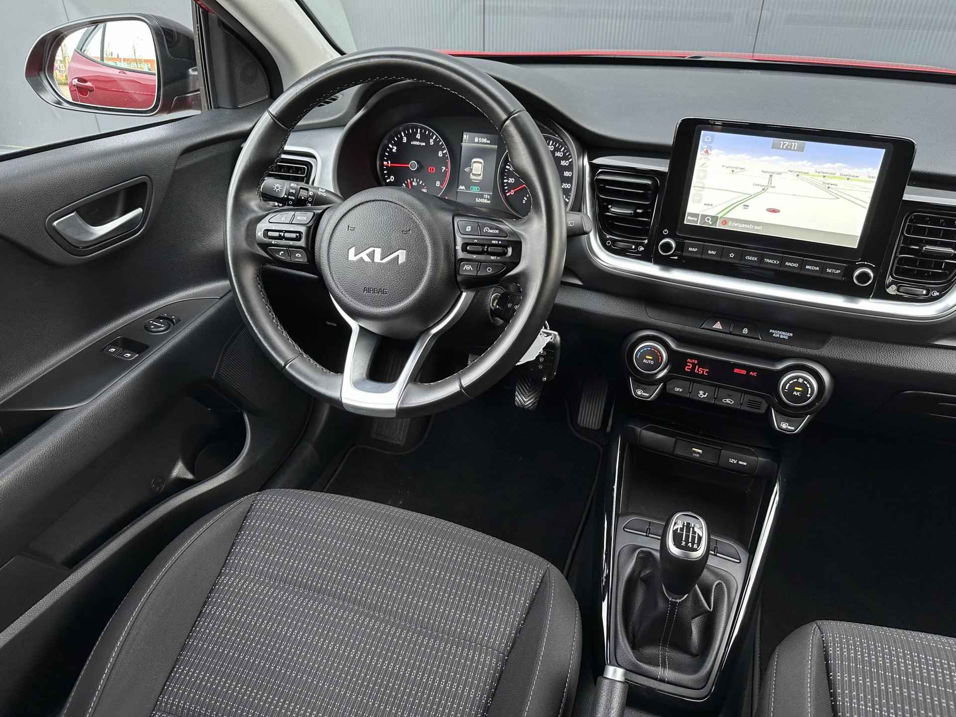 Kia Stonic 1.0 T-GDi MHEV DynamicLine | Navi | Airco | Camera | Apple Carplay | Android Auto | Cruise Control | LED | - 11/35
