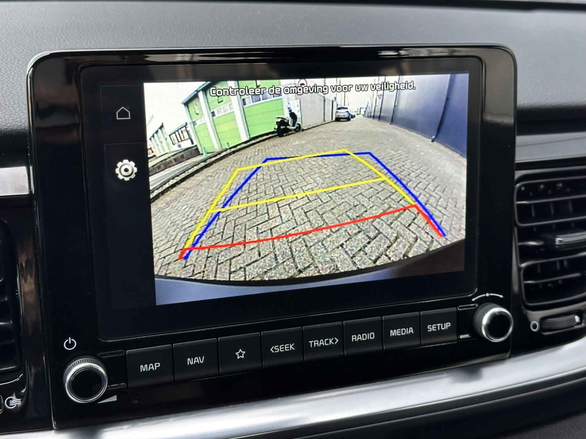 Kia Stonic 1.0 T-GDi MHEV DynamicLine | Navi | Airco | Camera | Apple Carplay | Android Auto | Cruise Control | LED | - 19/35