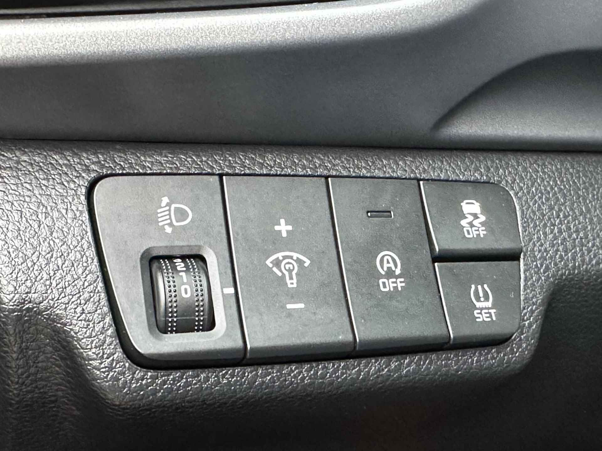 Kia Stonic 1.0 T-GDi MHEV DynamicLine | Navi | Airco | Camera | Apple Carplay | Android Auto | Cruise Control | LED | - 31/35
